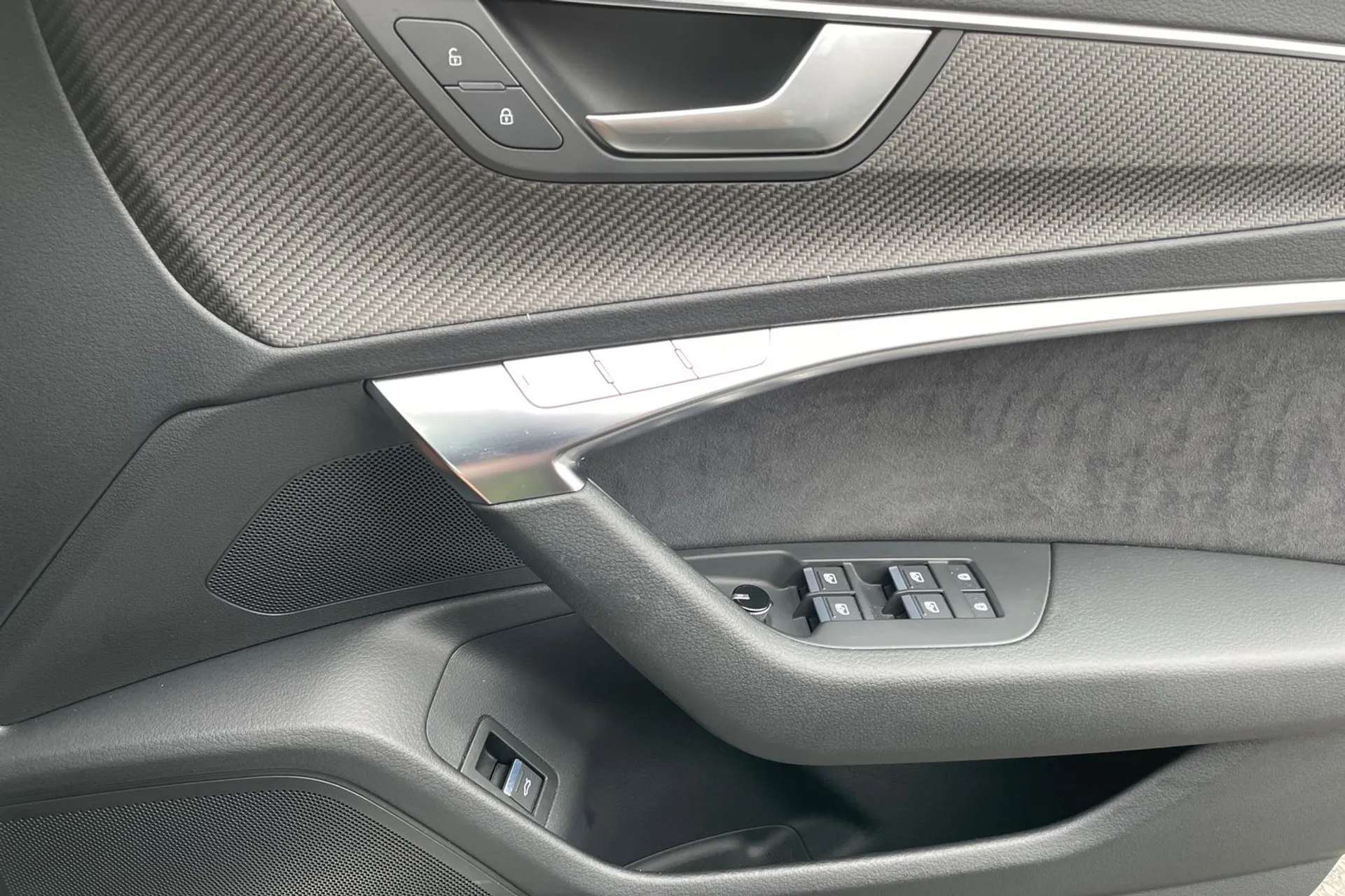 2022 AUDI A6 2022 AUDI A6