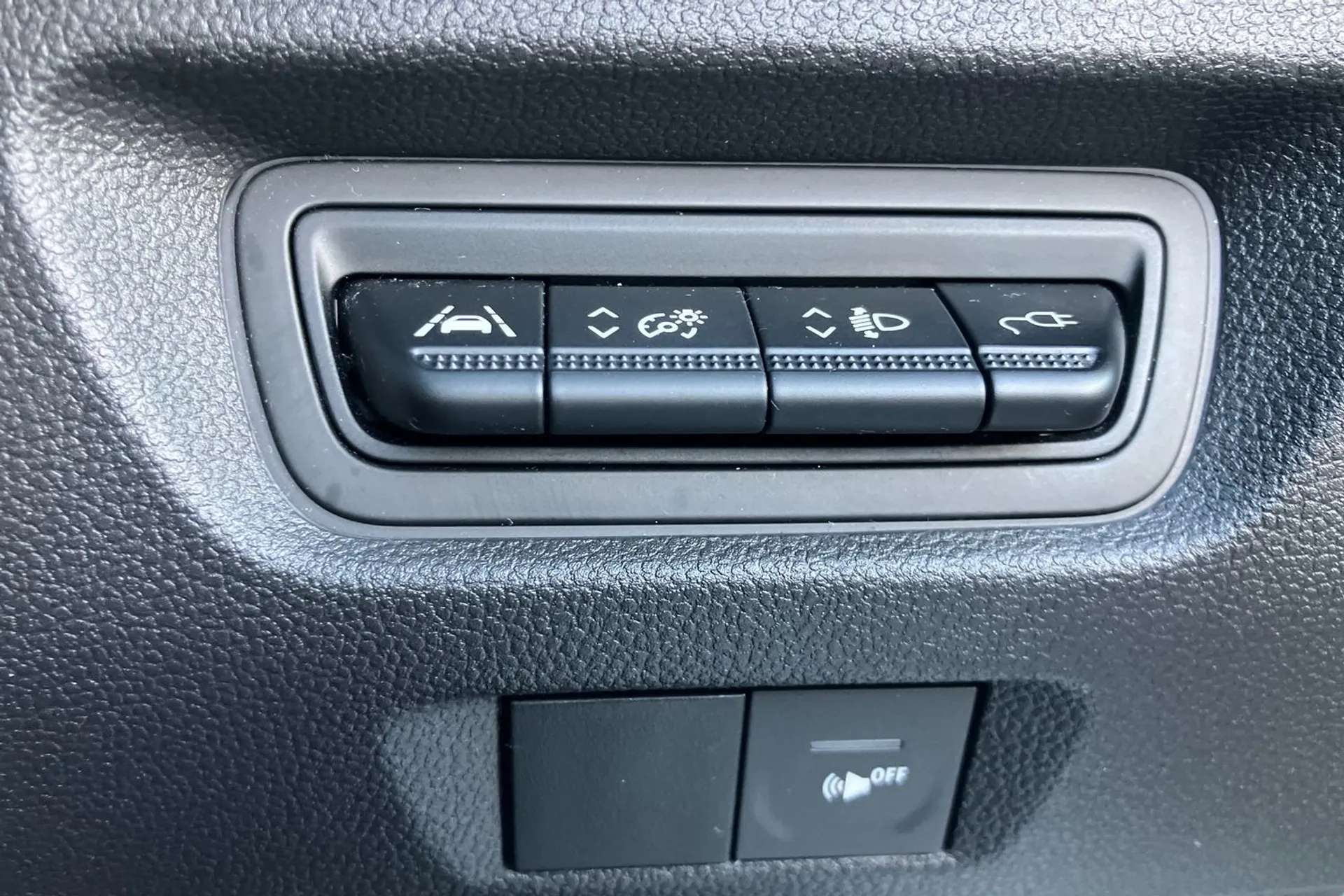 2020 RENAULT ZOE 2020 RENAULT ZOE