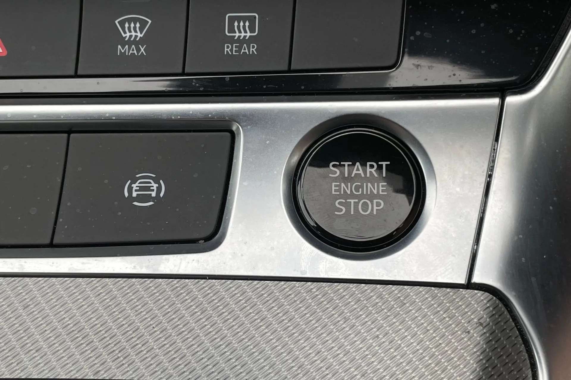 2021 AUDI A6 2021 AUDI A6