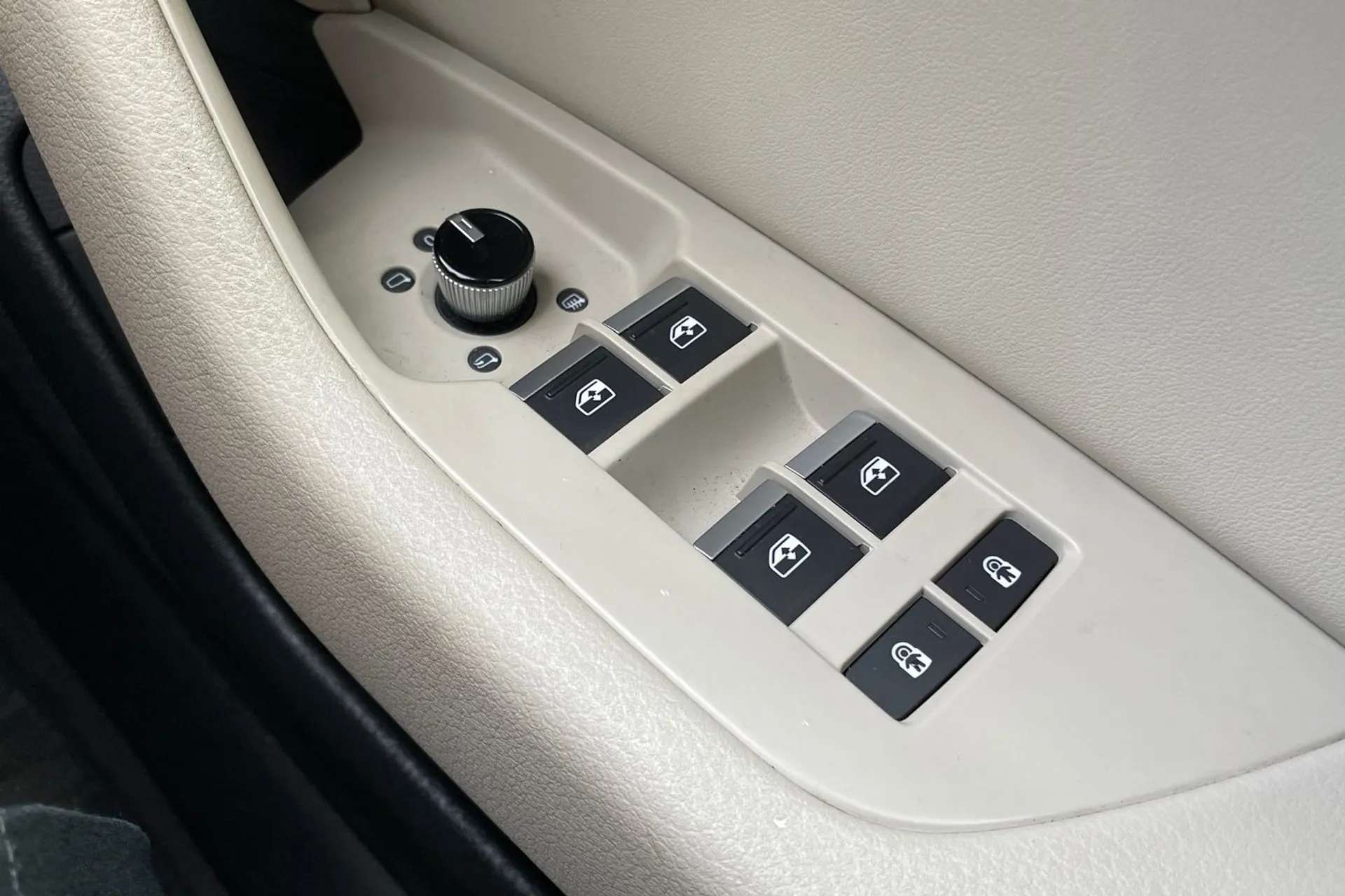 2021 AUDI A6 2021 AUDI A6