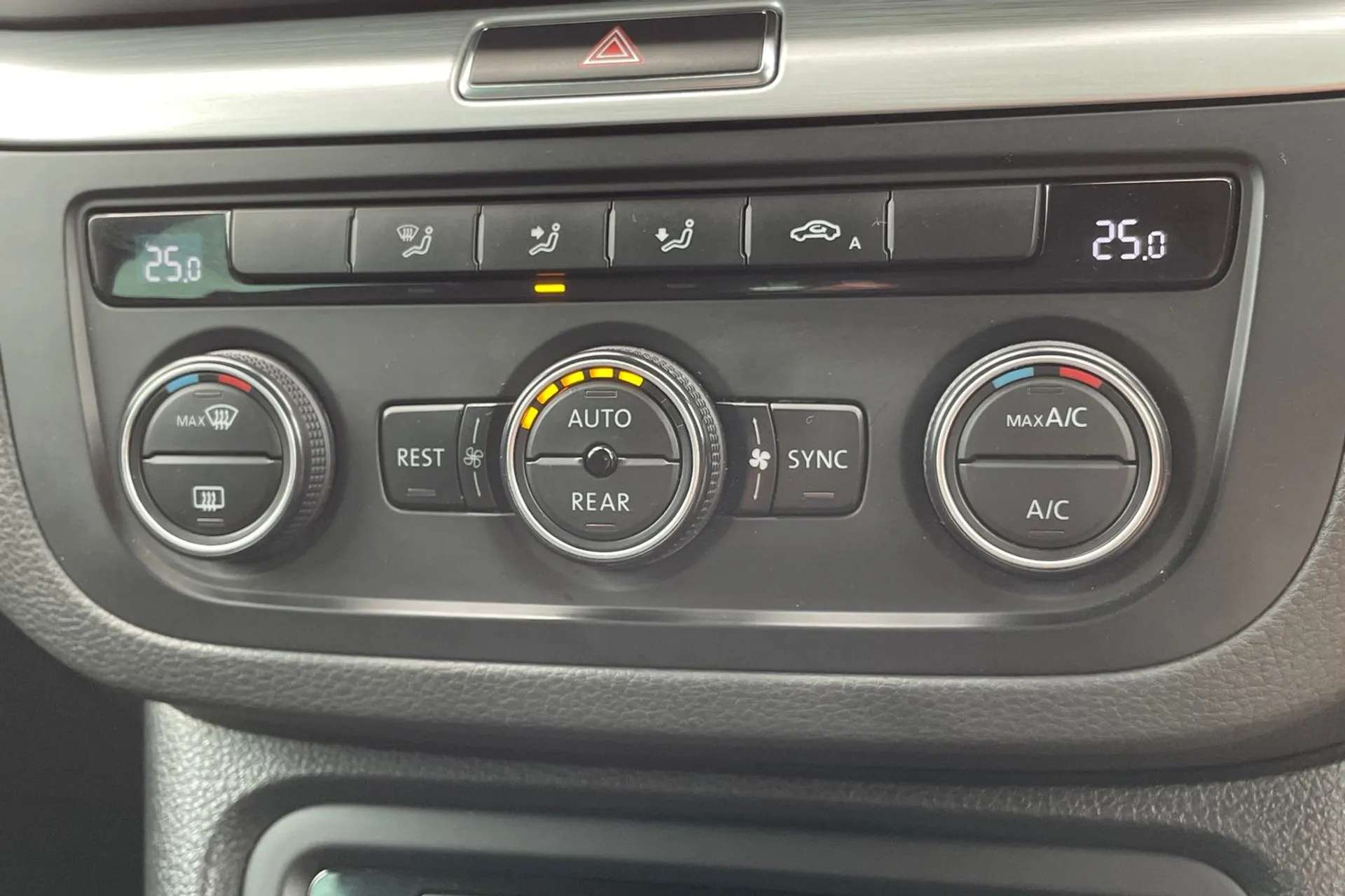 2020 VOLKSWAGEN SHARAN 2020 VOLKSWAGEN SHARAN
