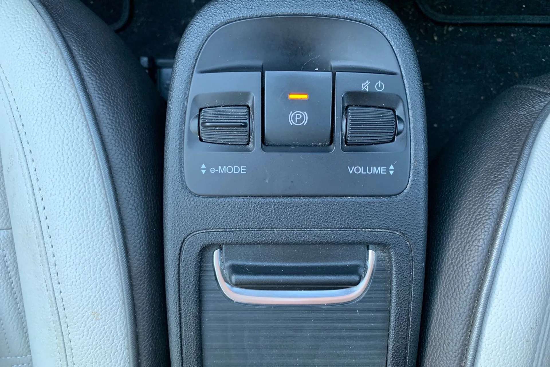 2023 FIAT 500 2023 FIAT 500