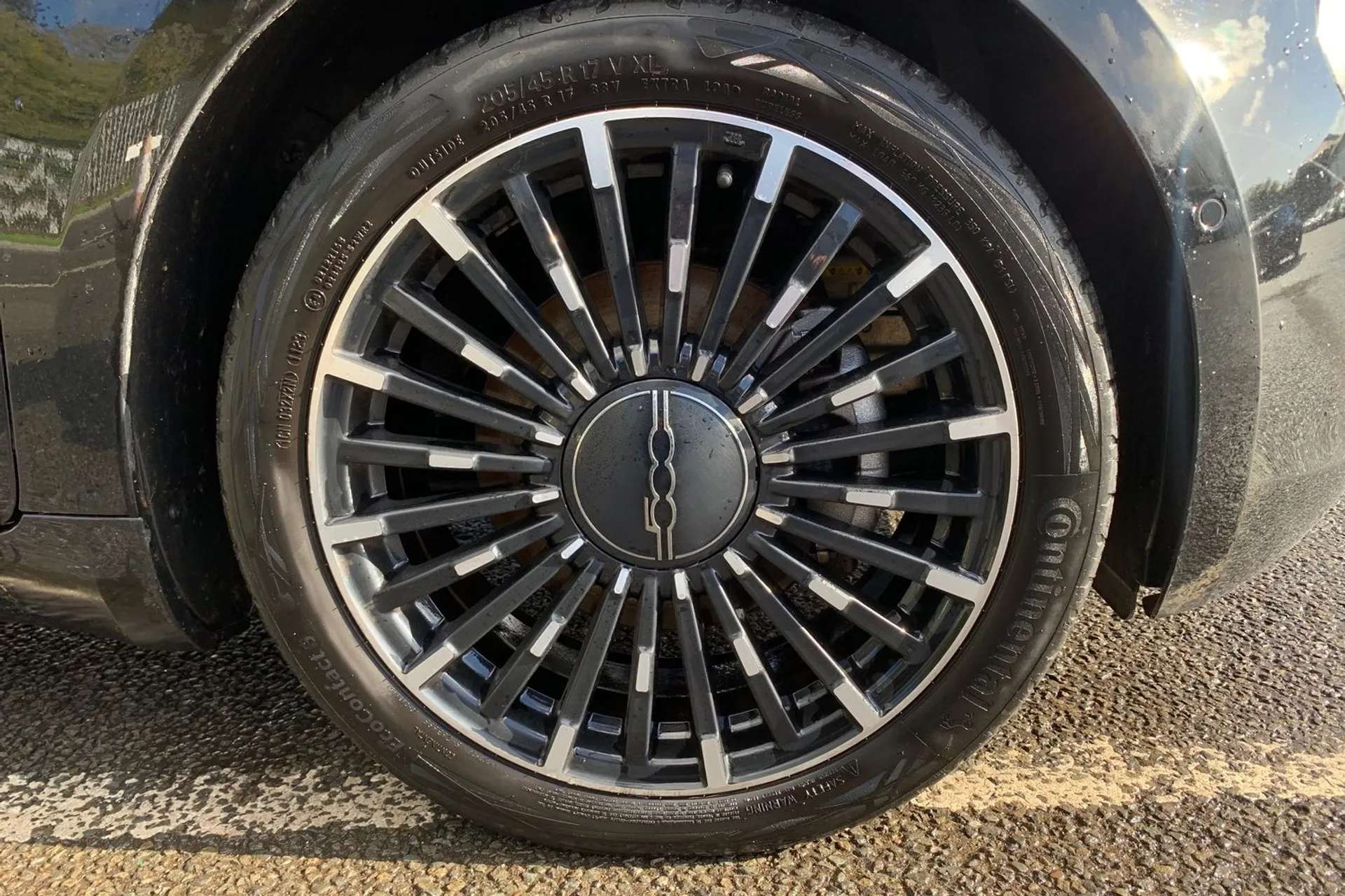 2023 FIAT 500 2023 FIAT 500
