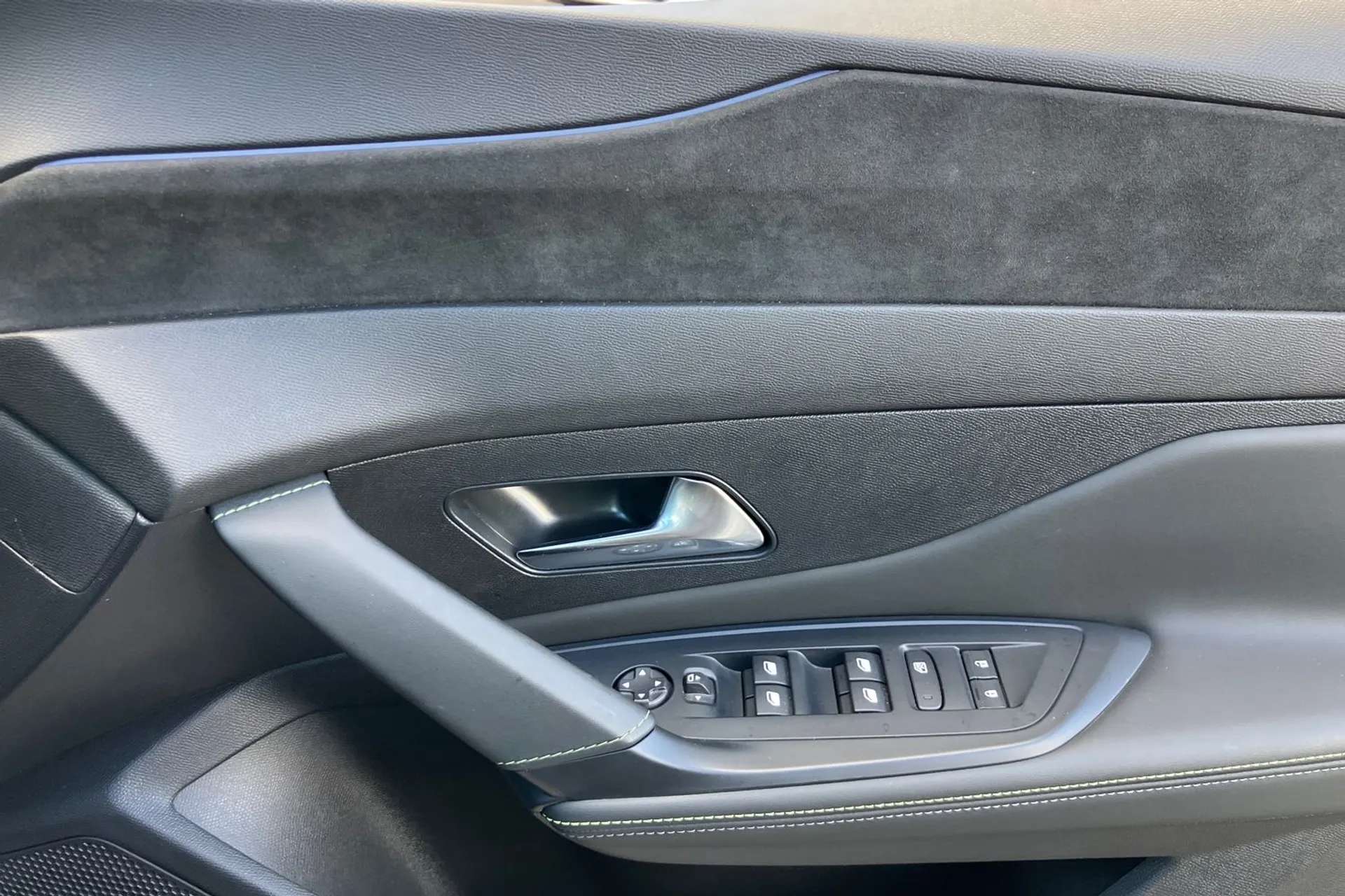 2024 PEUGEOT 308 2024 PEUGEOT 308