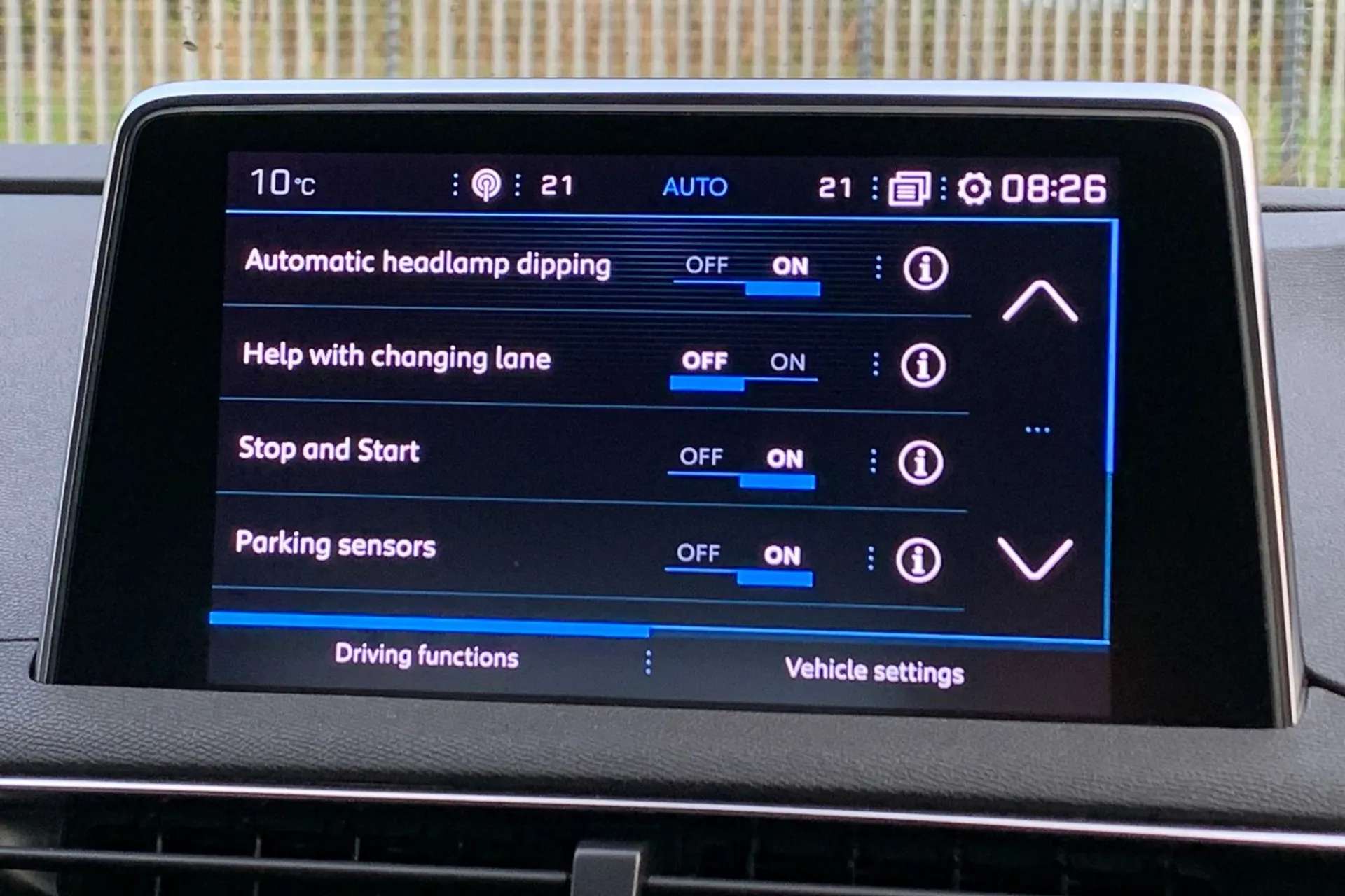 2020 PEUGEOT 3008 2020 PEUGEOT 3008