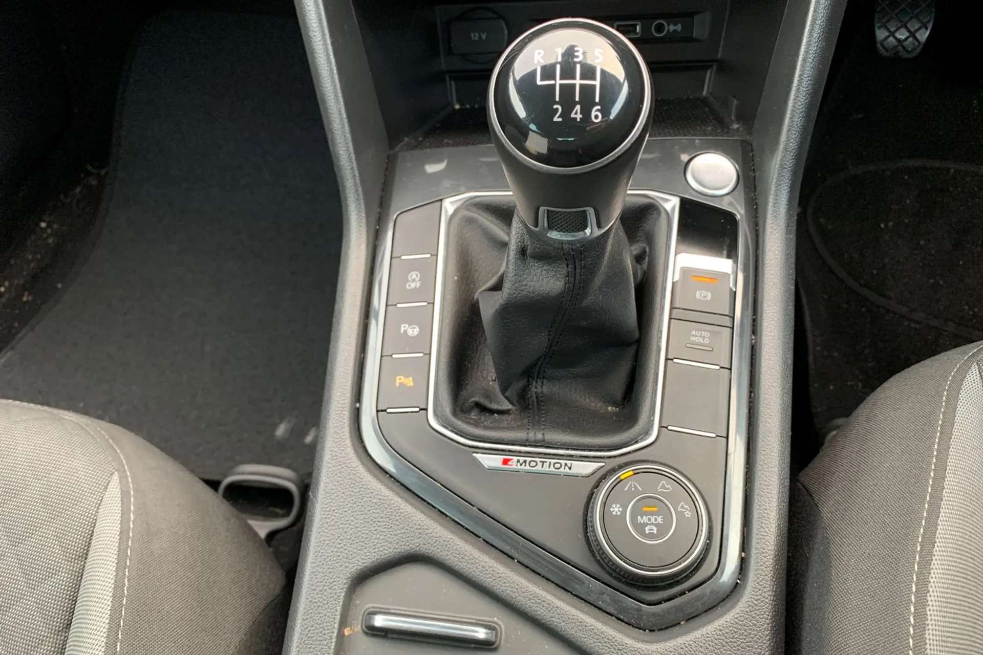 2019 VOLKSWAGEN TIGUAN 2019 VOLKSWAGEN TIGUAN