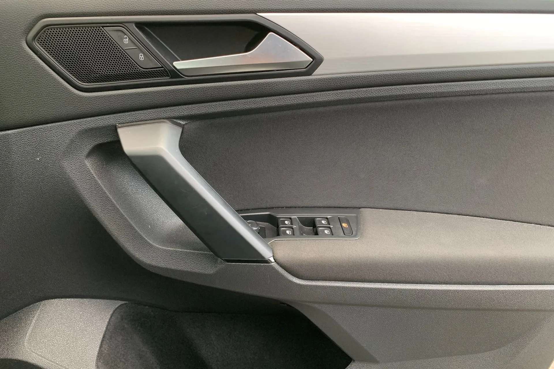 2019 VOLKSWAGEN TIGUAN 2019 VOLKSWAGEN TIGUAN