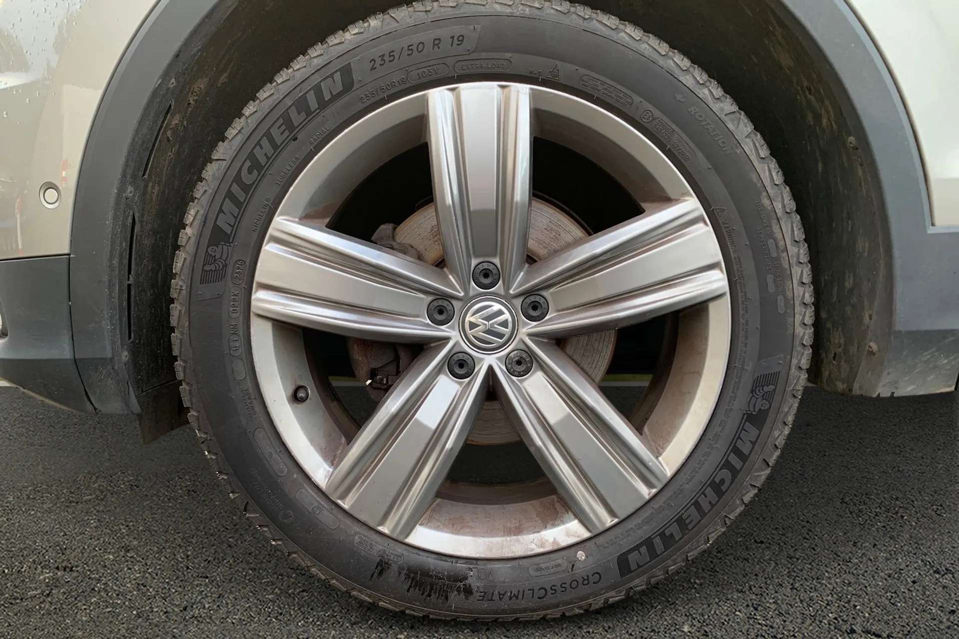 2019 VOLKSWAGEN TIGUAN 2019 VOLKSWAGEN TIGUAN