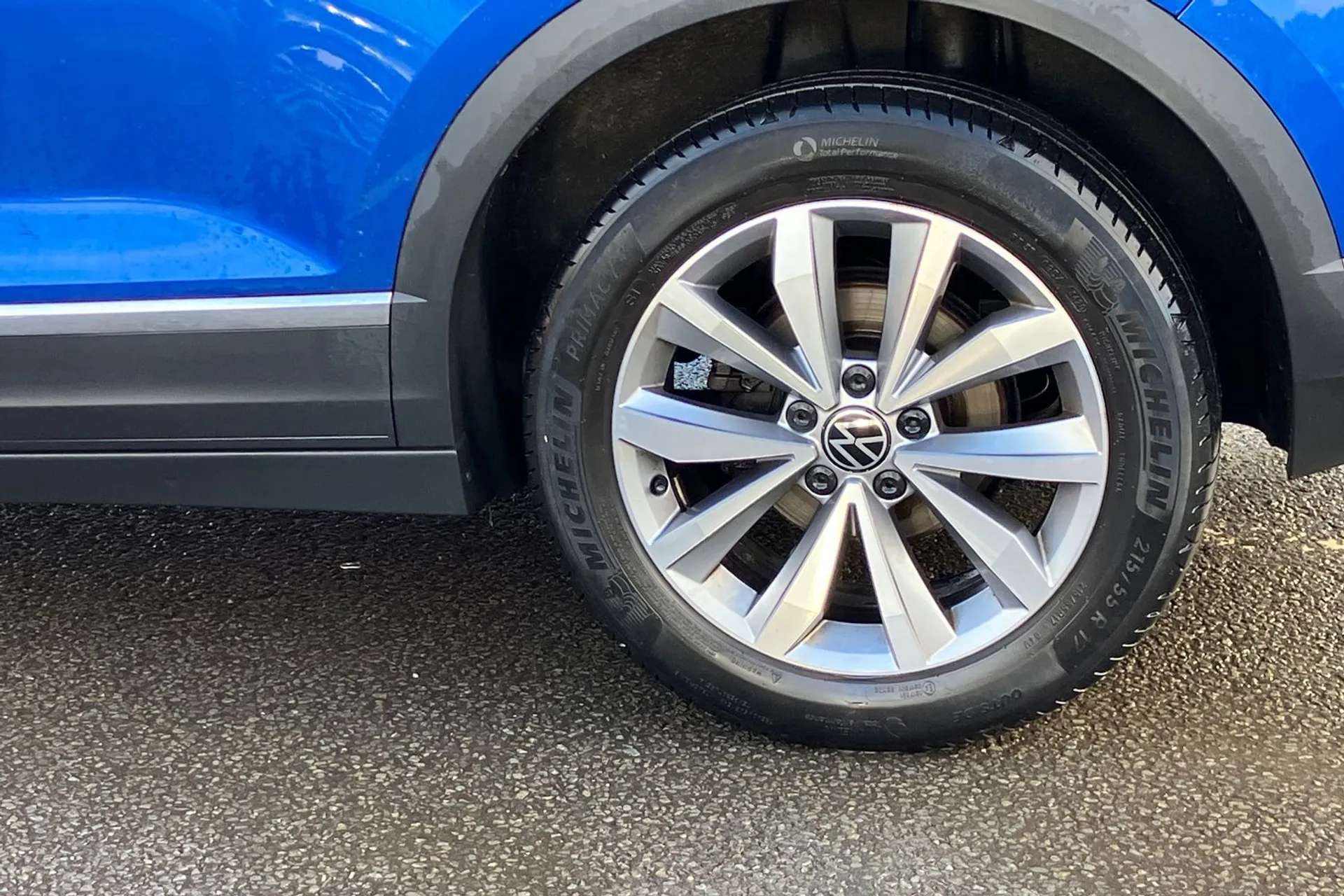 2021 VOLKSWAGEN T-ROC 2021 VOLKSWAGEN T-ROC