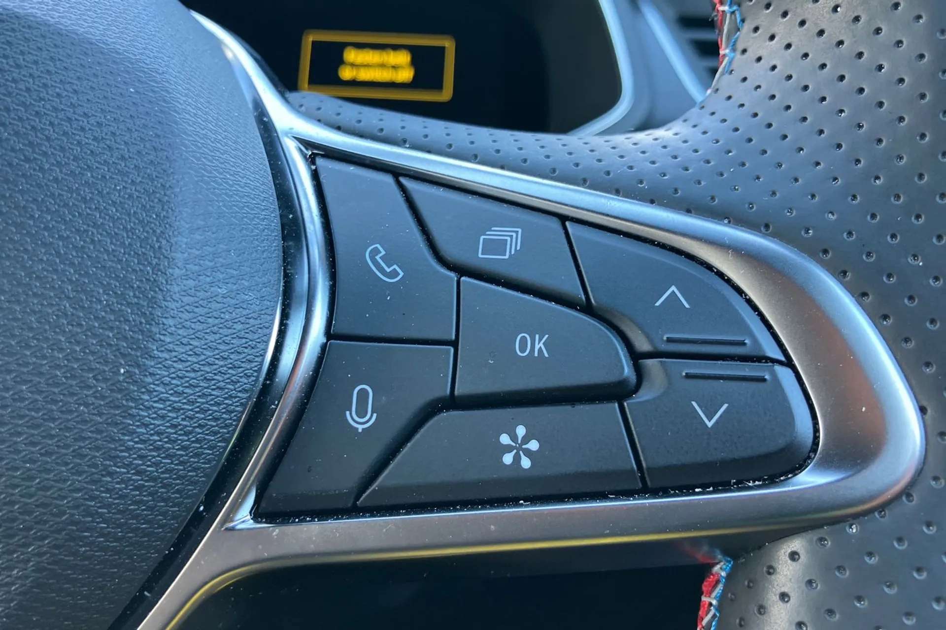 2025 RENAULT CAPTUR 2025 RENAULT CAPTUR