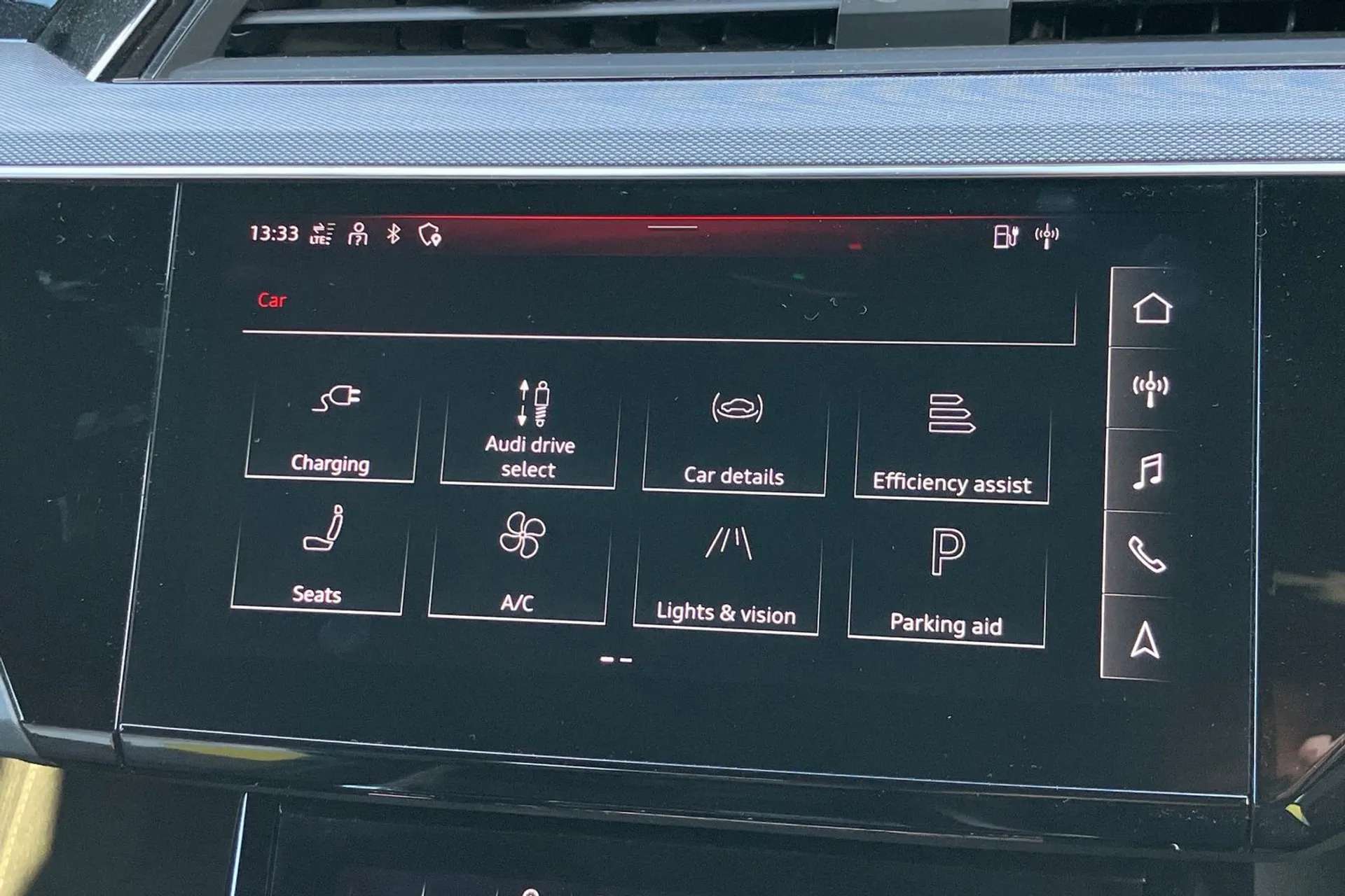 2023 AUDI Q8 2023 AUDI Q8
