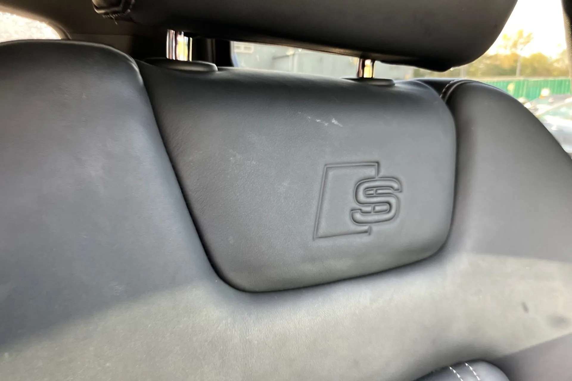 2023 AUDI Q8 2023 AUDI Q8
