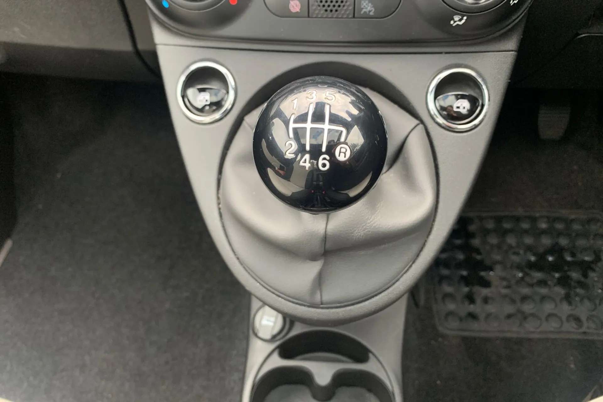 2023 FIAT 500 2023 FIAT 500
