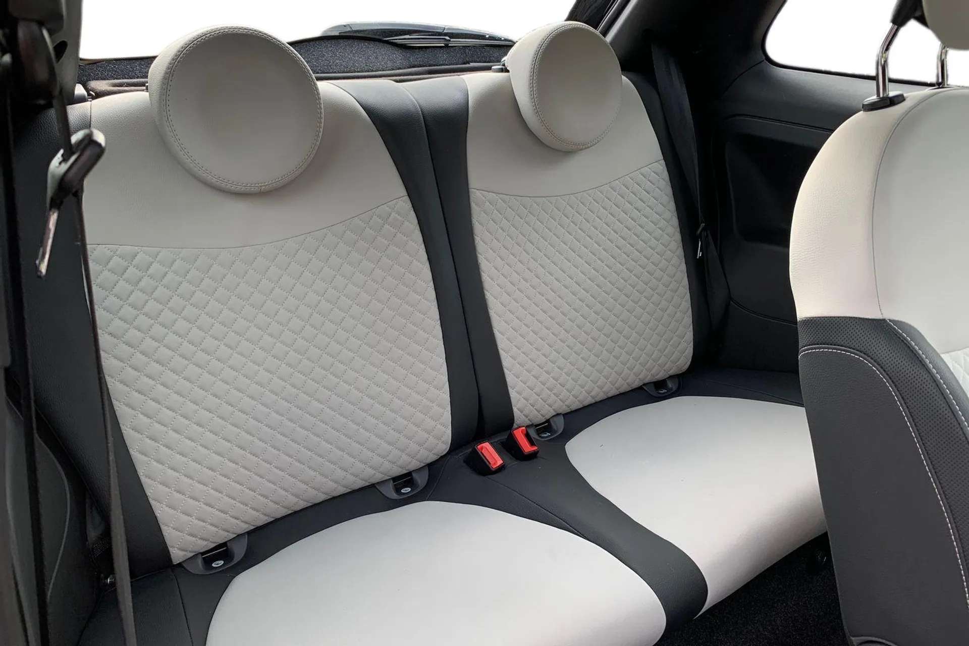 2023 FIAT 500 2023 FIAT 500