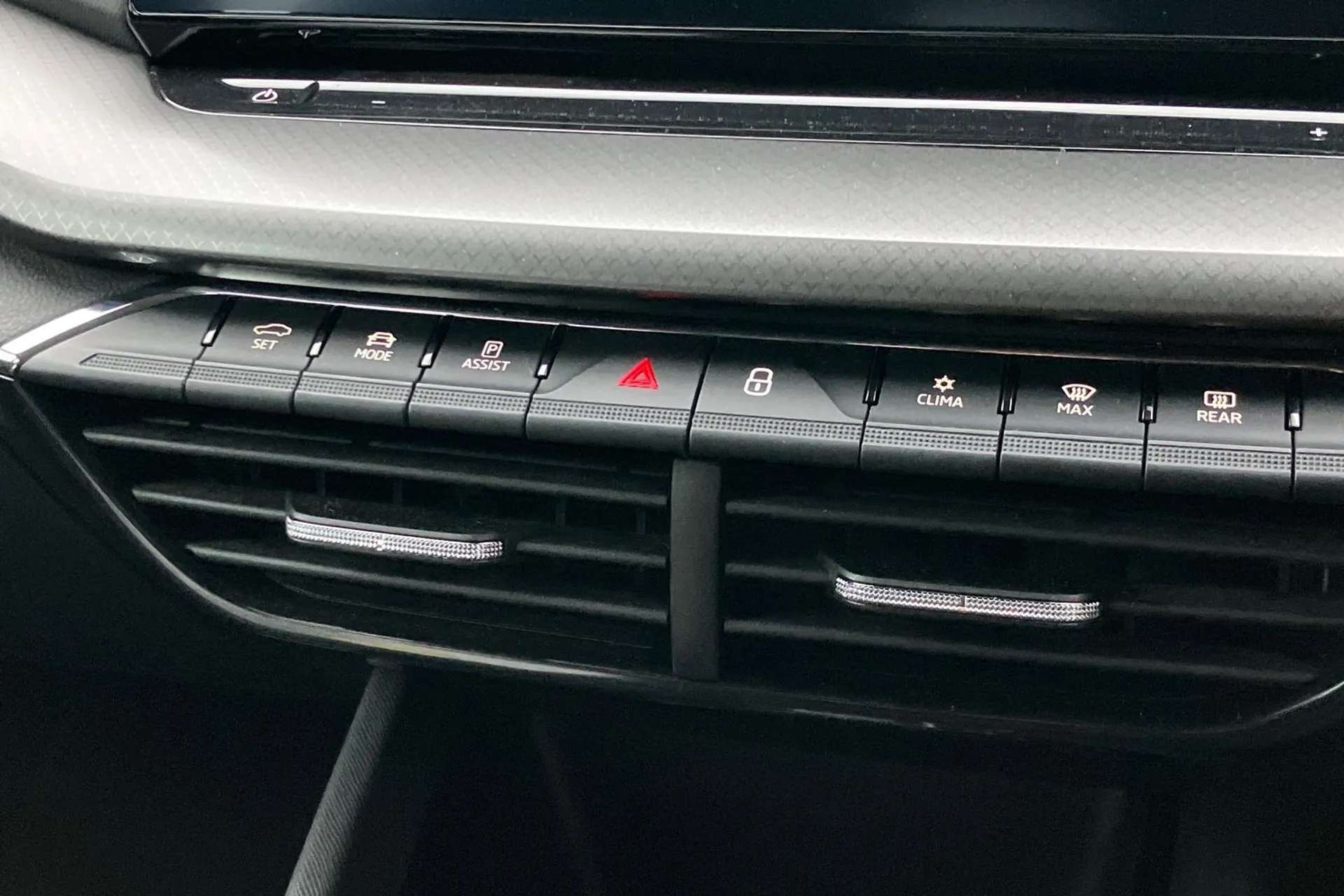2021 SKODA OCTAVIA 2021 SKODA OCTAVIA