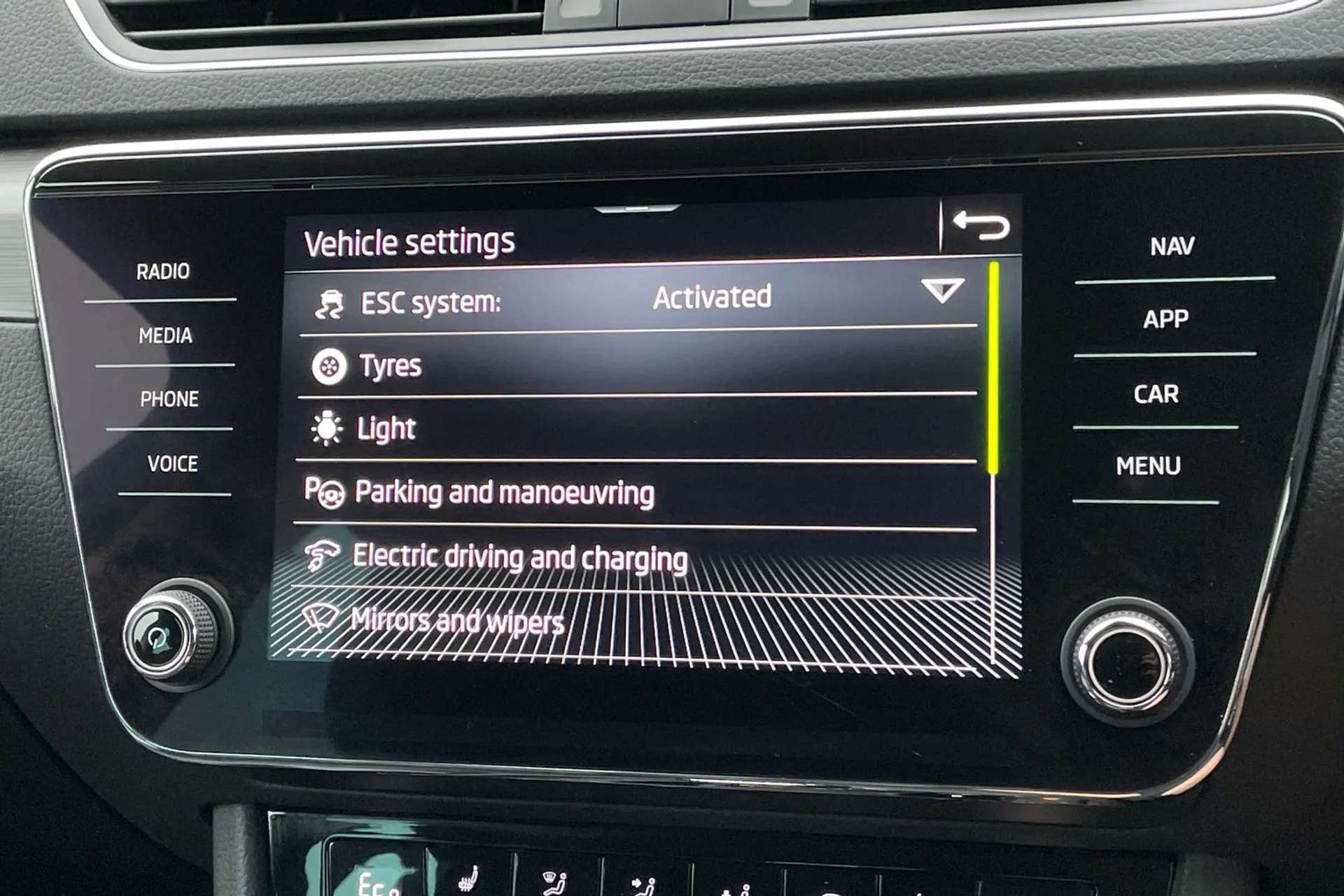 2022 SKODA SUPERB 2022 SKODA SUPERB