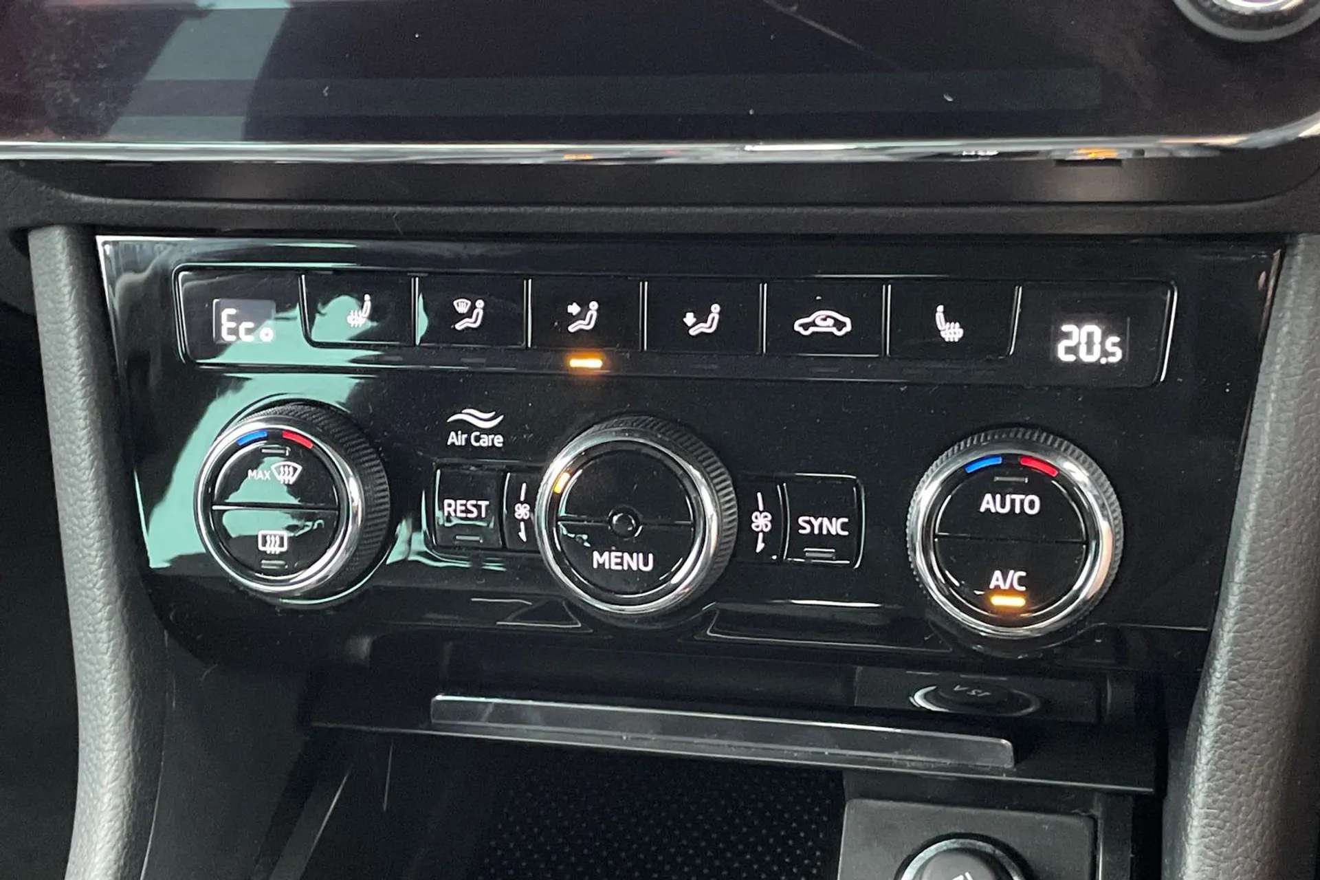 2022 SKODA SUPERB 2022 SKODA SUPERB