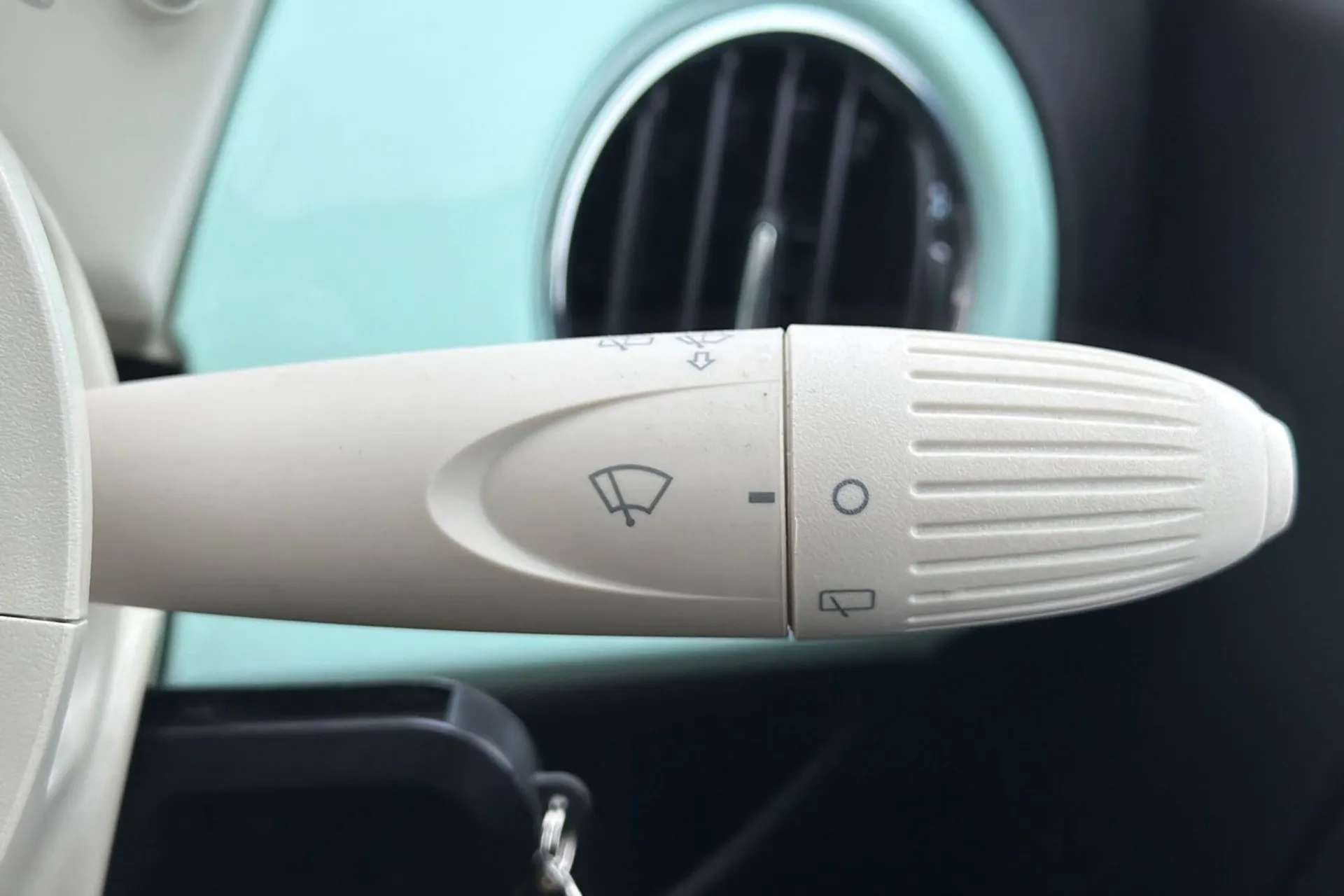 2020 FIAT 500 2020 FIAT 500