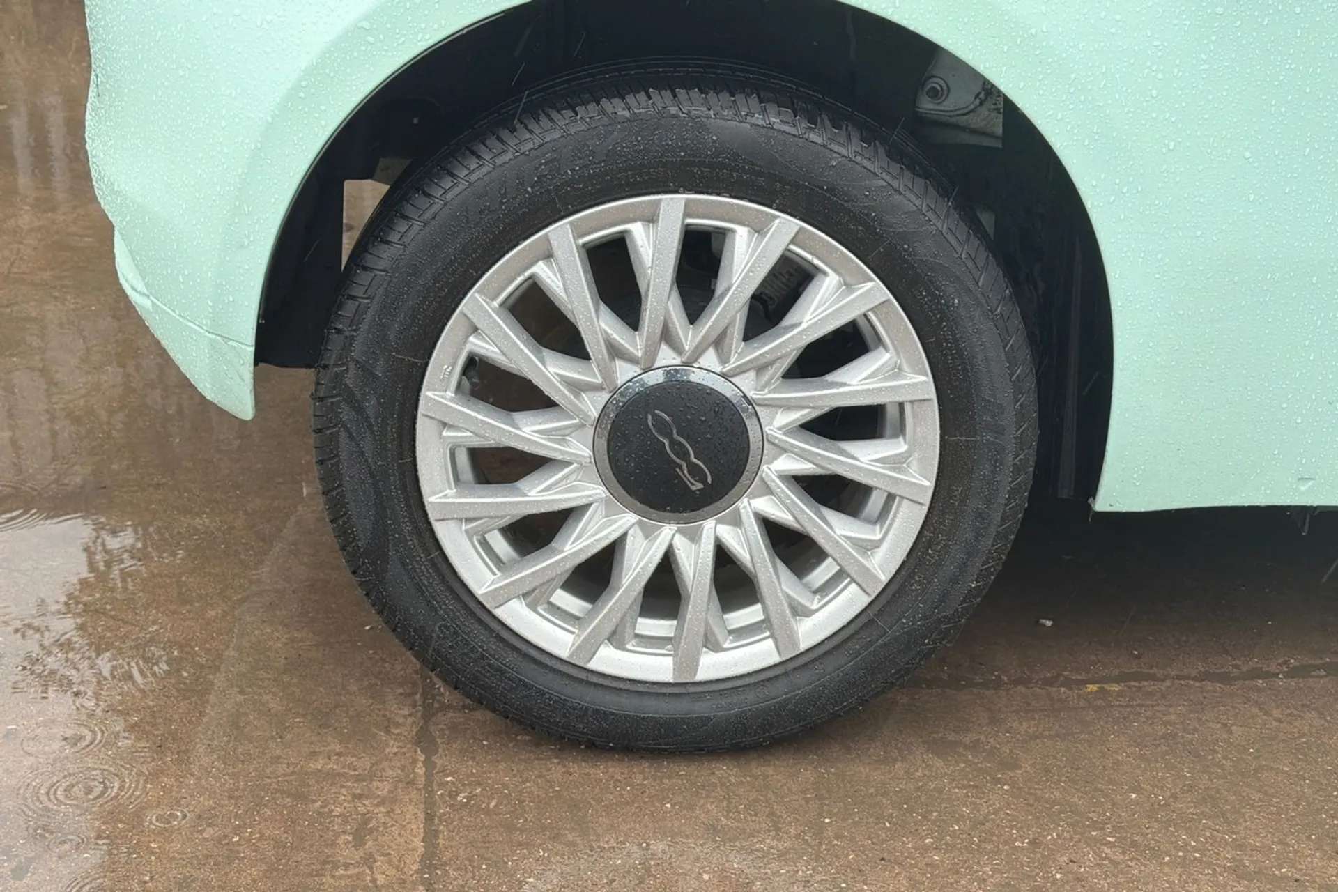 2020 FIAT 500 2020 FIAT 500
