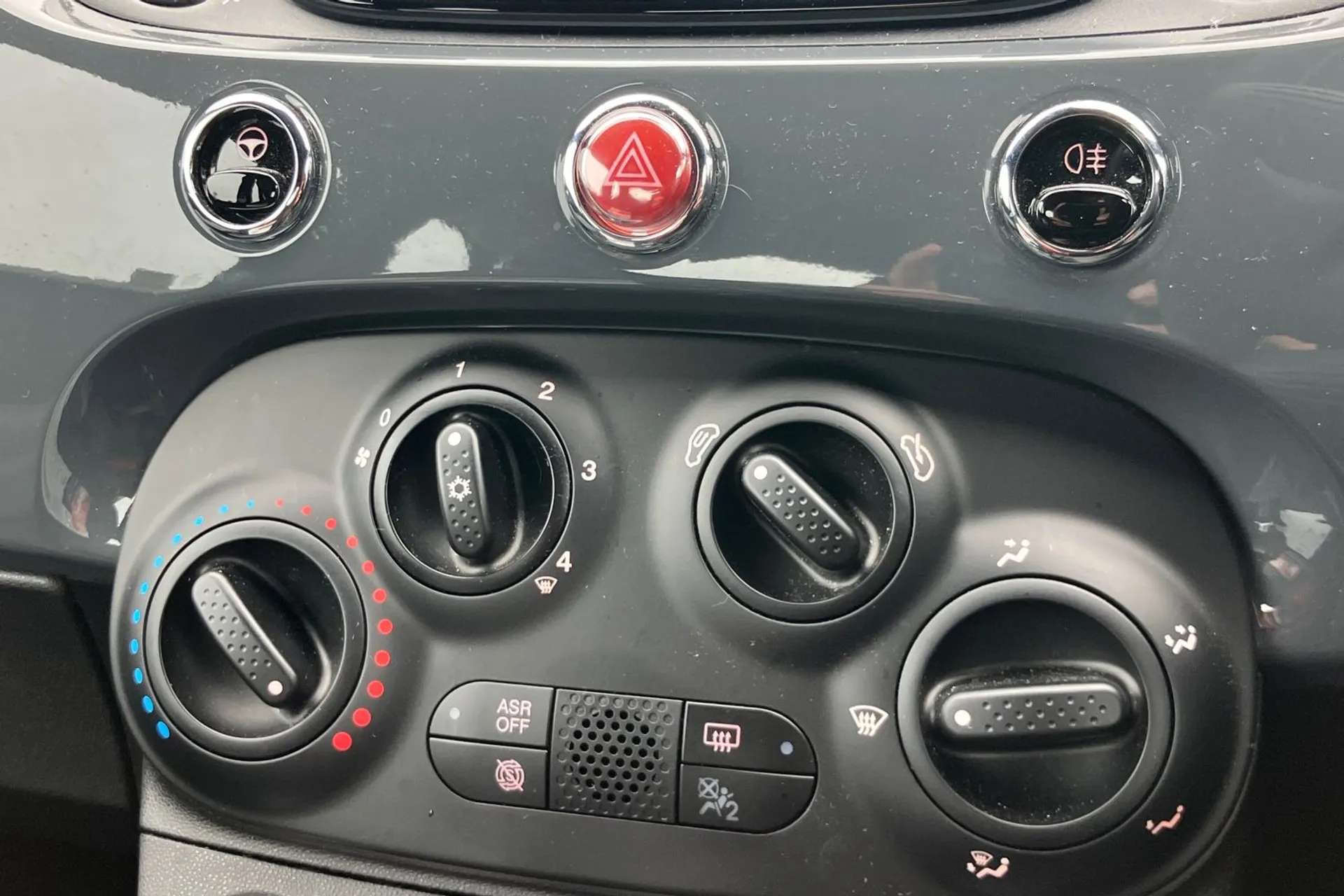 2020 FIAT 500 2020 FIAT 500