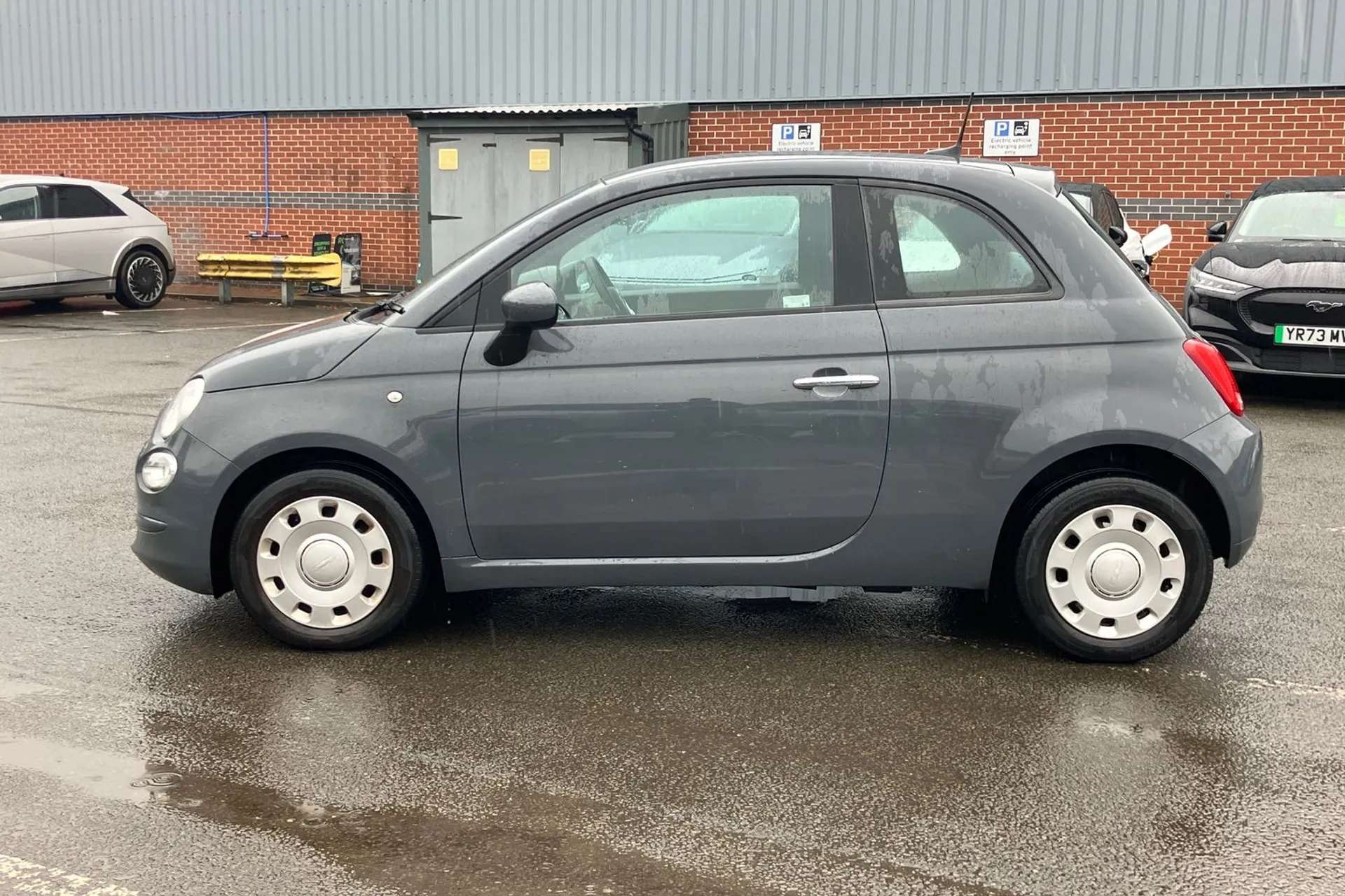 2020 FIAT 500 2020 FIAT 500
