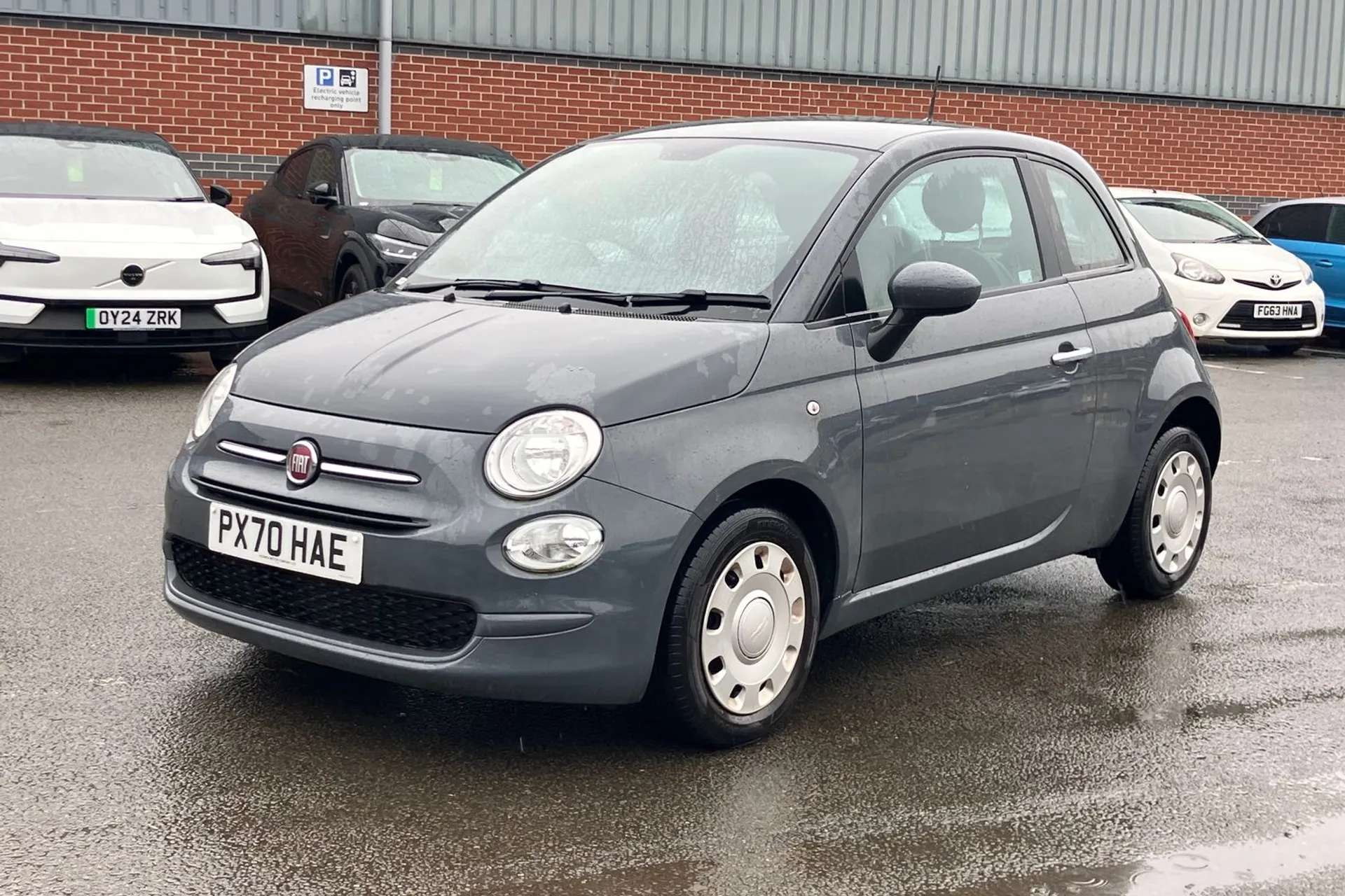 2020 FIAT 500 2020 FIAT 500