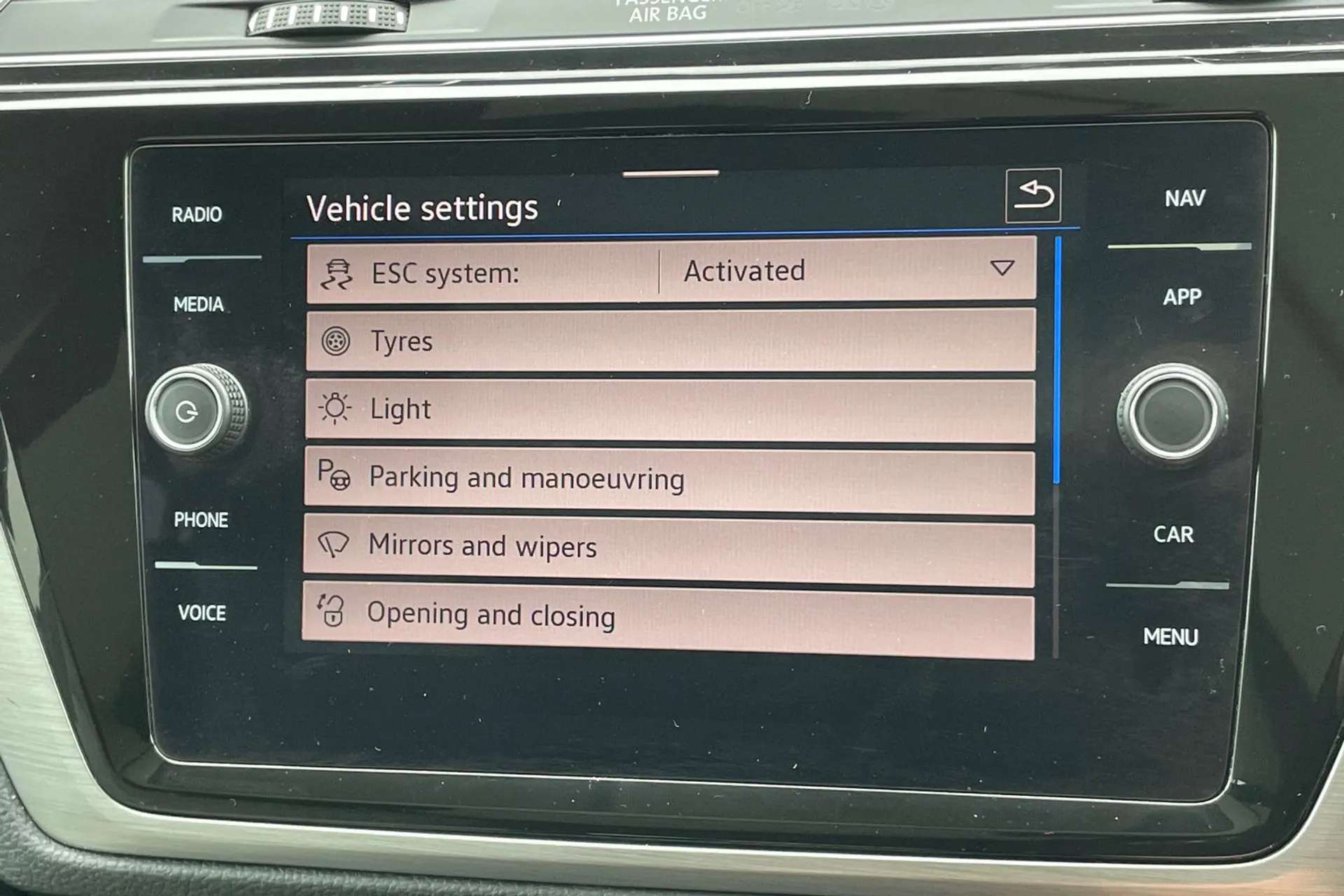 2021 VOLKSWAGEN TOURAN 2021 VOLKSWAGEN TOURAN