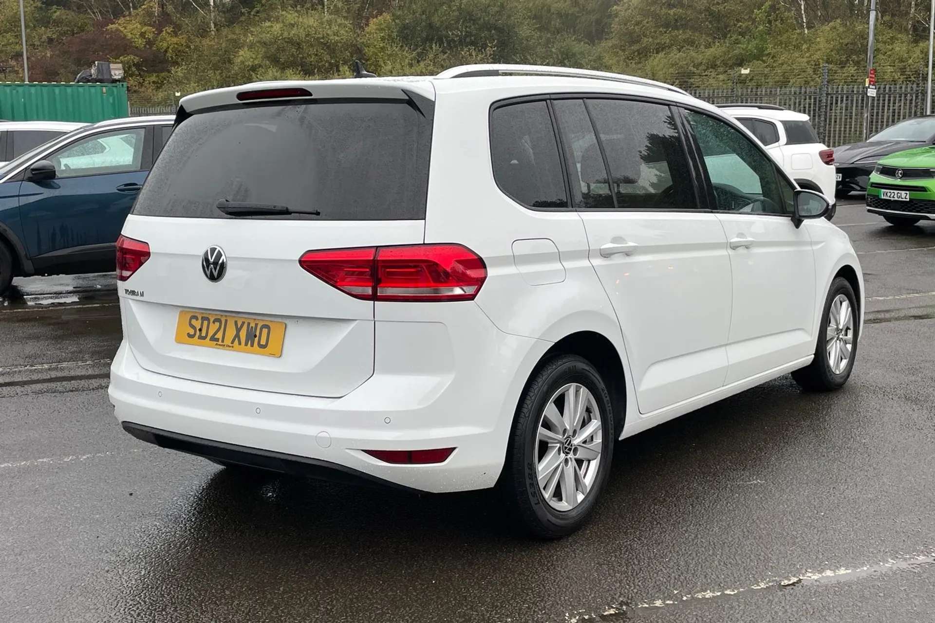 2021 VOLKSWAGEN TOURAN 2021 VOLKSWAGEN TOURAN