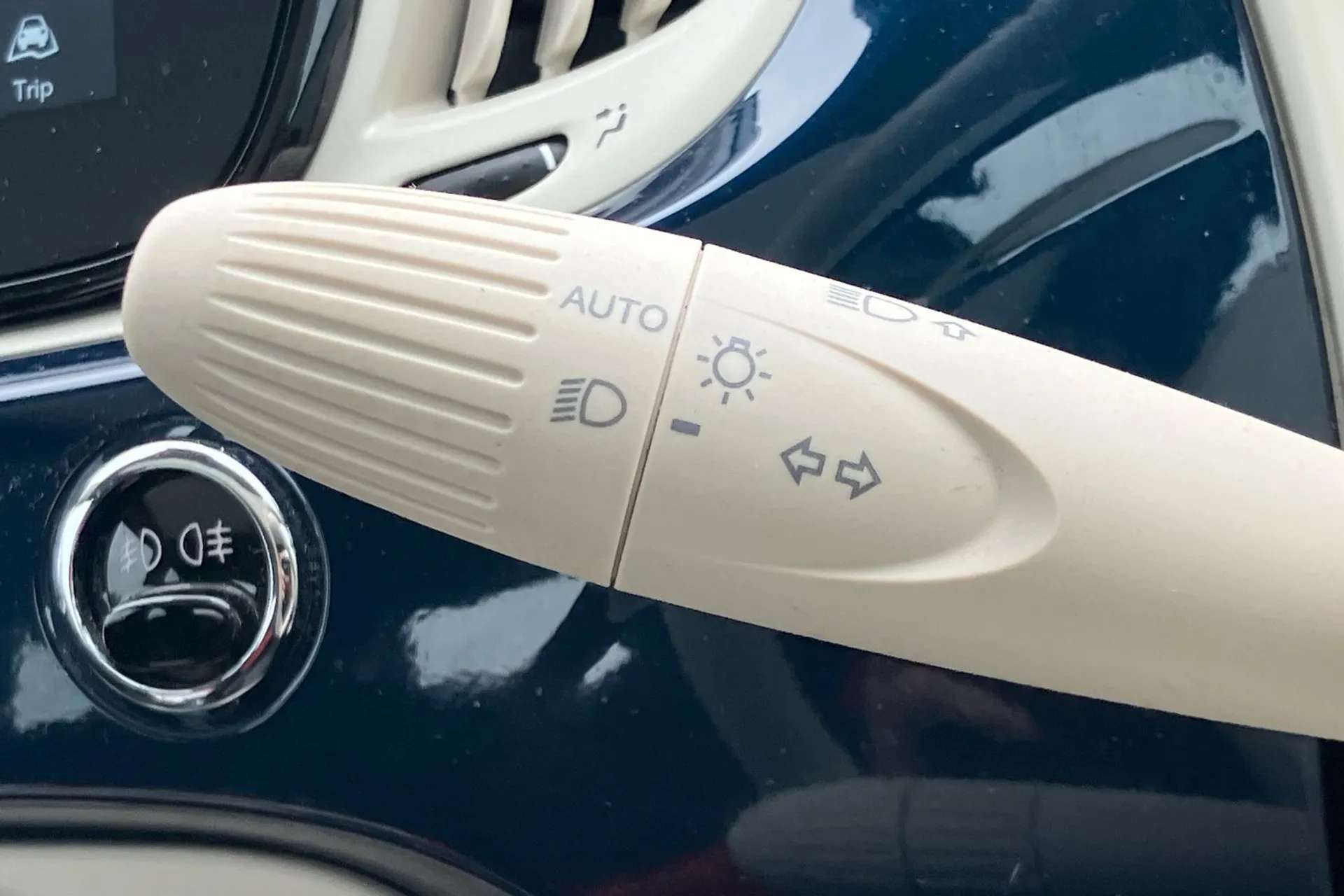 2023 FIAT 500 2023 FIAT 500