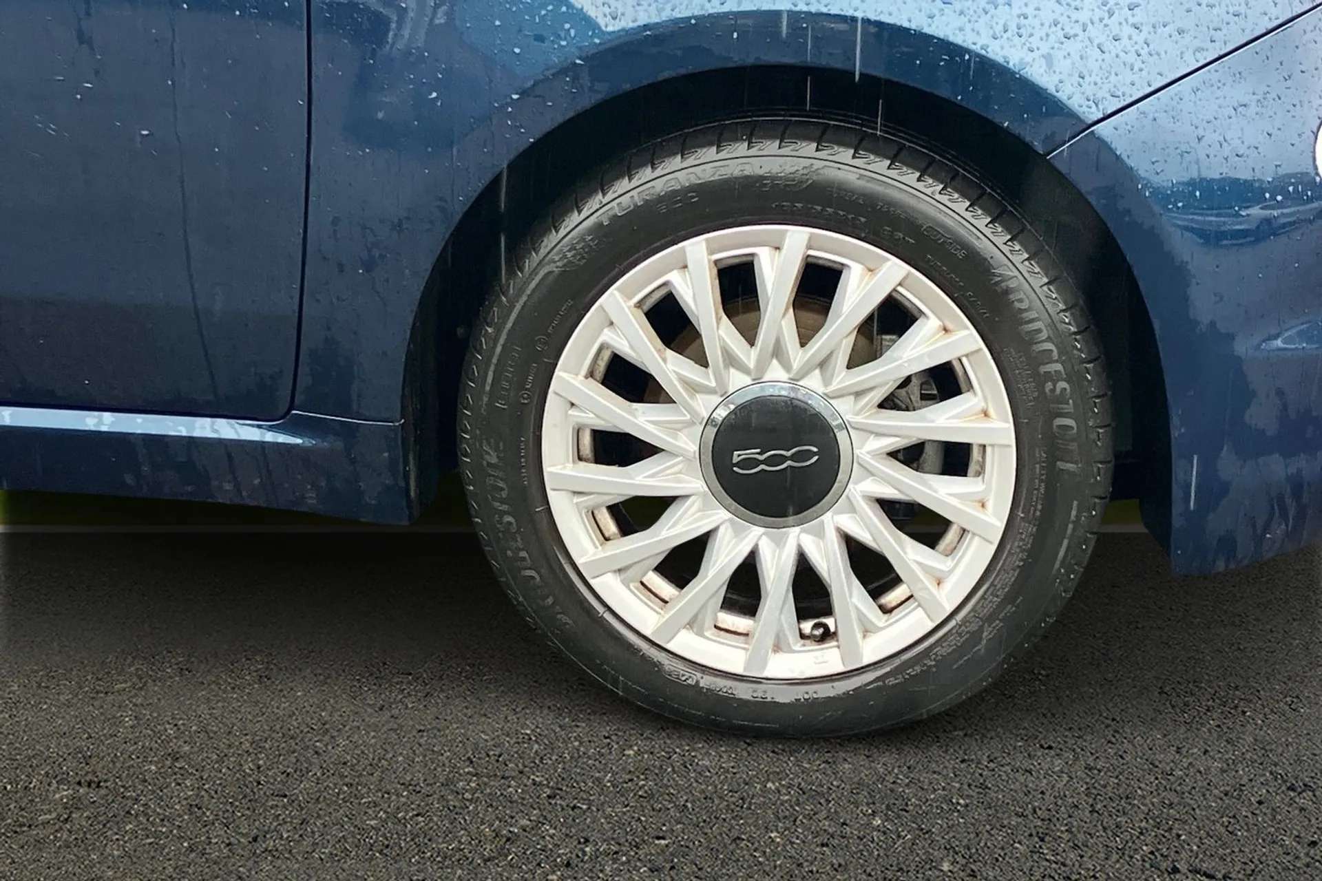2023 FIAT 500 2023 FIAT 500