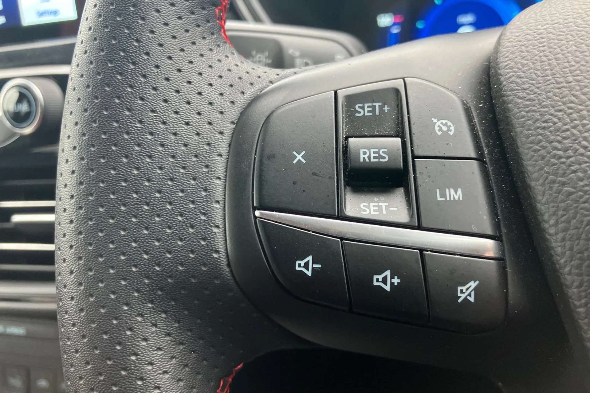2022 FORD KUGA 2022 FORD KUGA