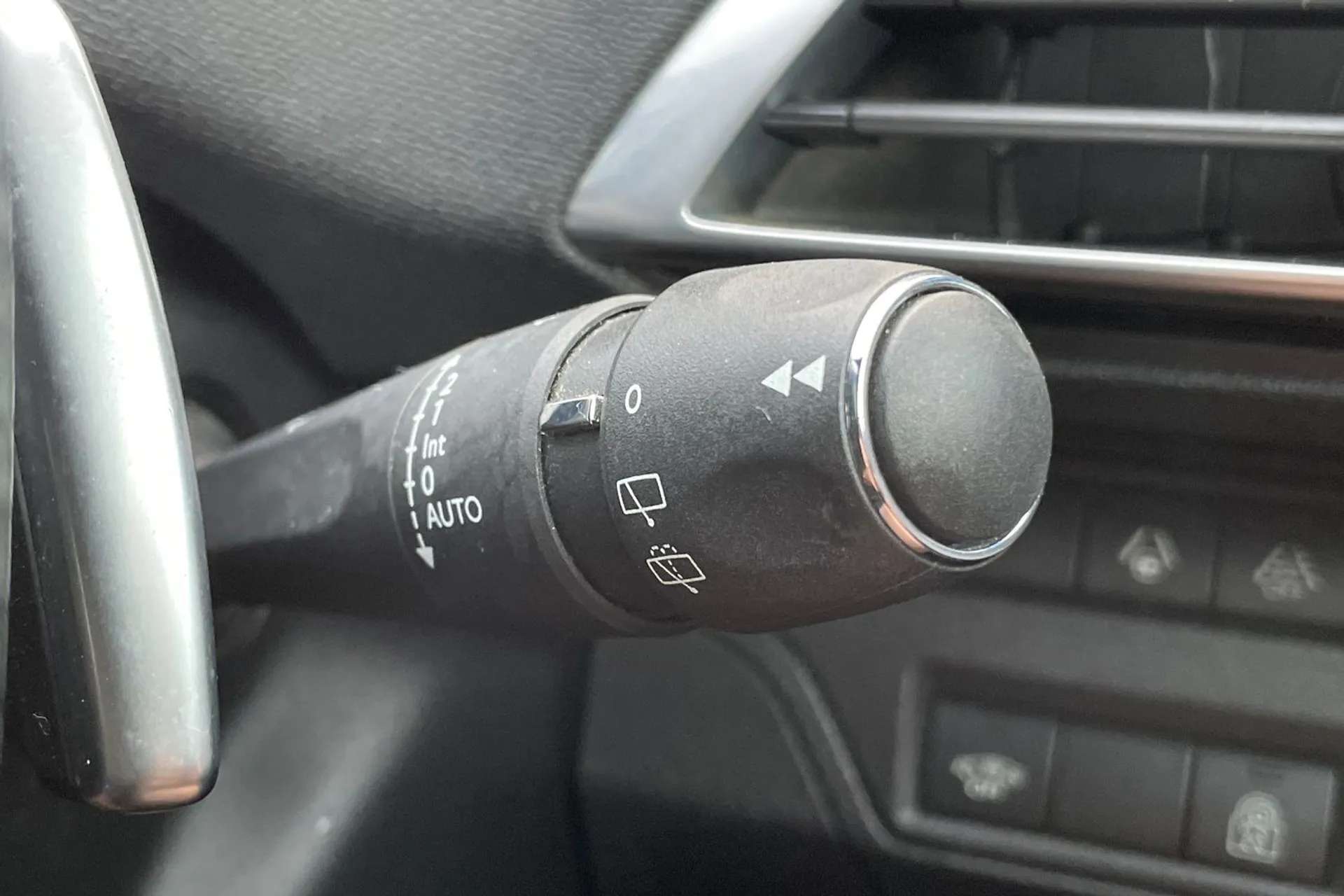 2021 PEUGEOT 3008 2021 PEUGEOT 3008