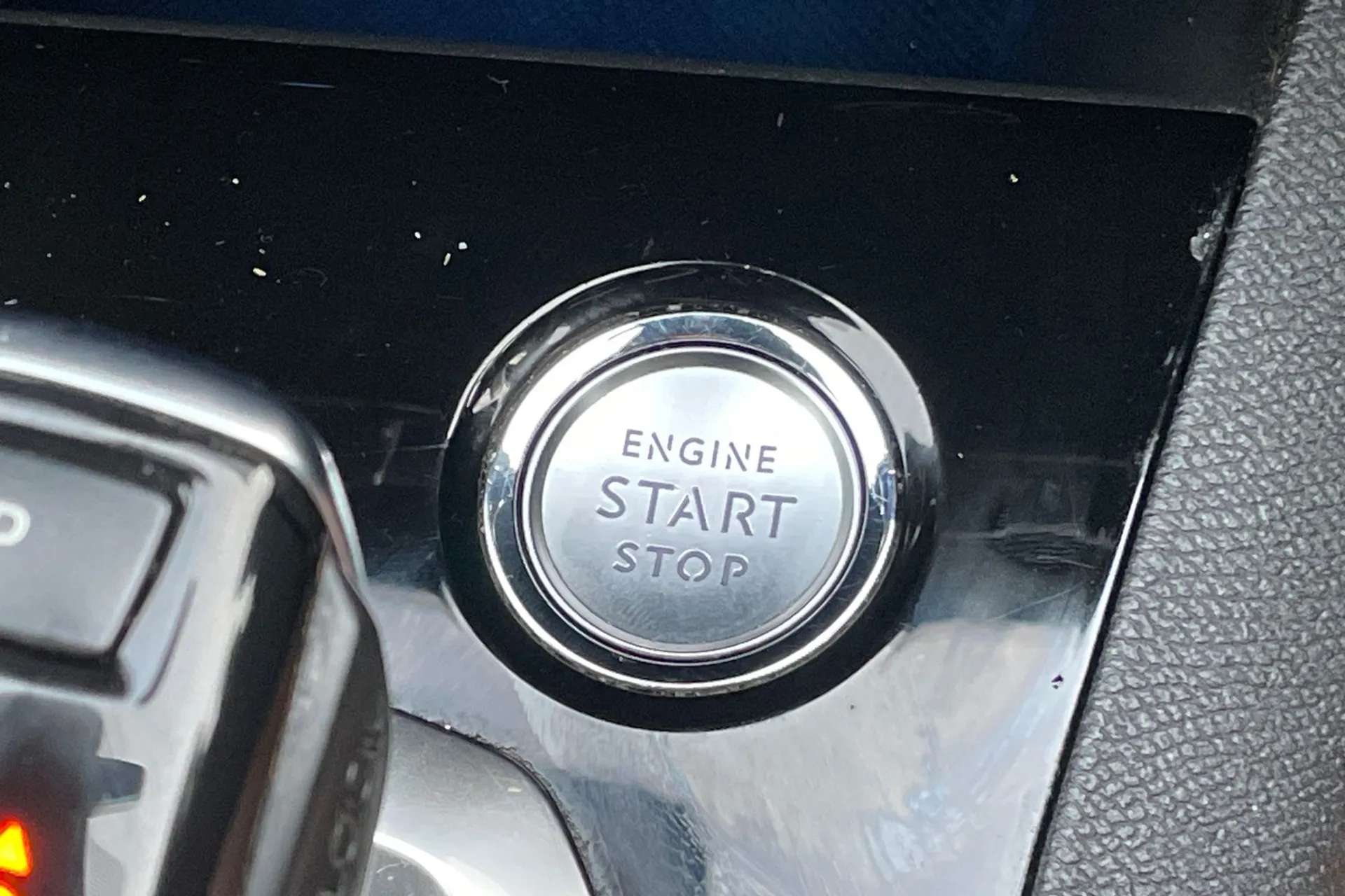 2021 PEUGEOT 3008 2021 PEUGEOT 3008
