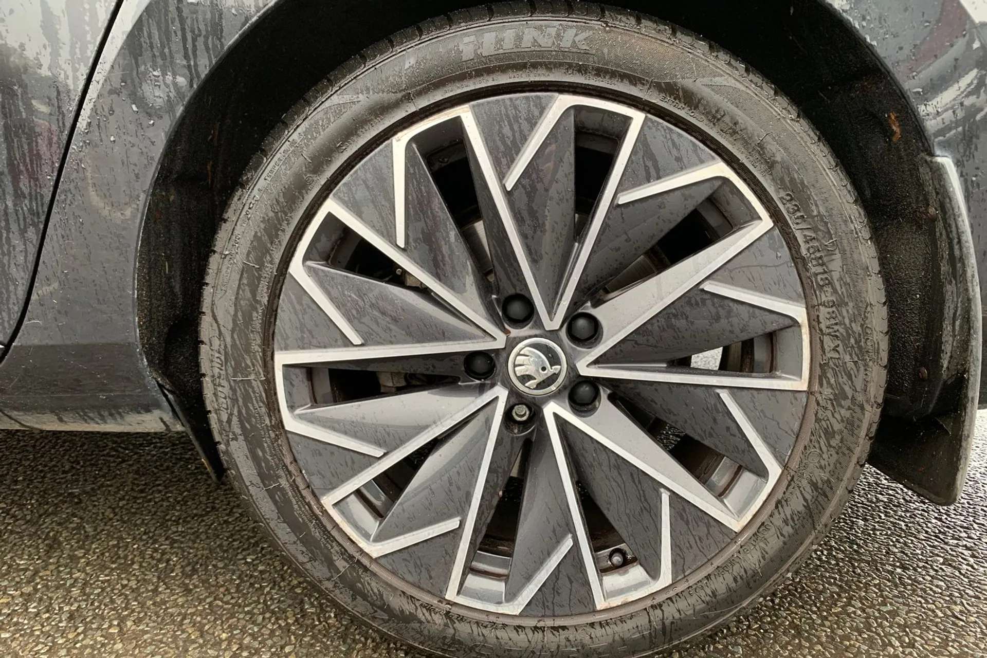 2020 SKODA SUPERB 2020 SKODA SUPERB