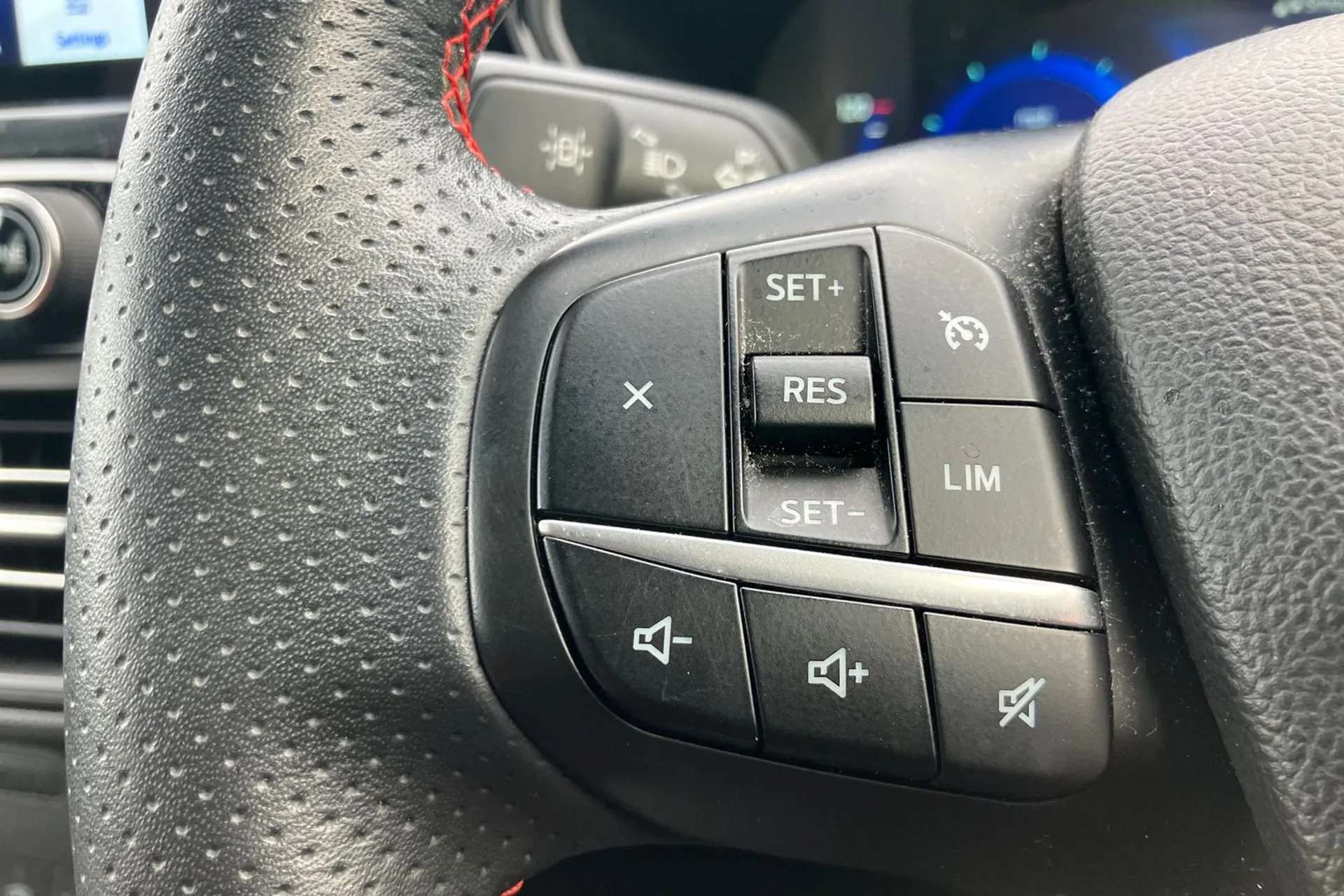 2021 FORD KUGA 2021 FORD KUGA