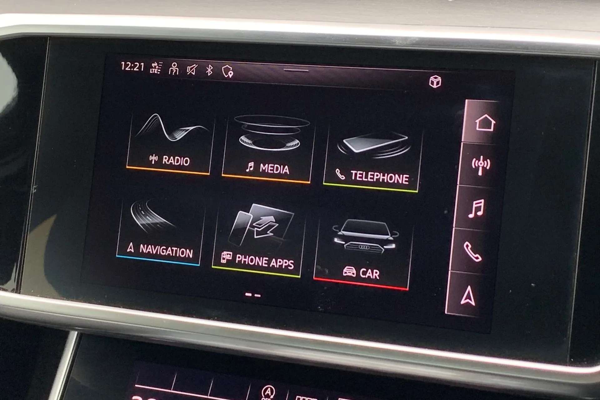 2021 AUDI A6 2021 AUDI A6