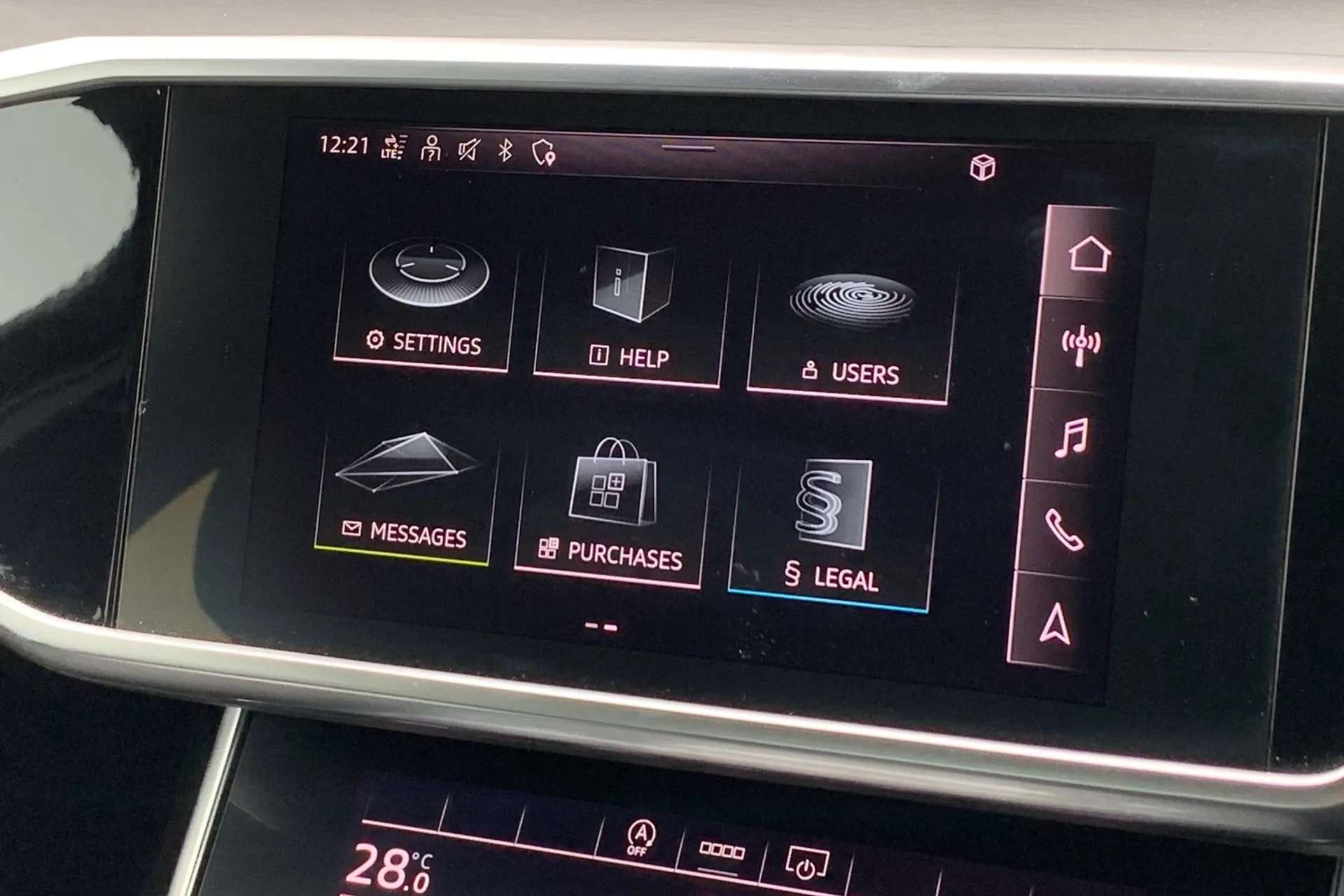 2021 AUDI A6 2021 AUDI A6