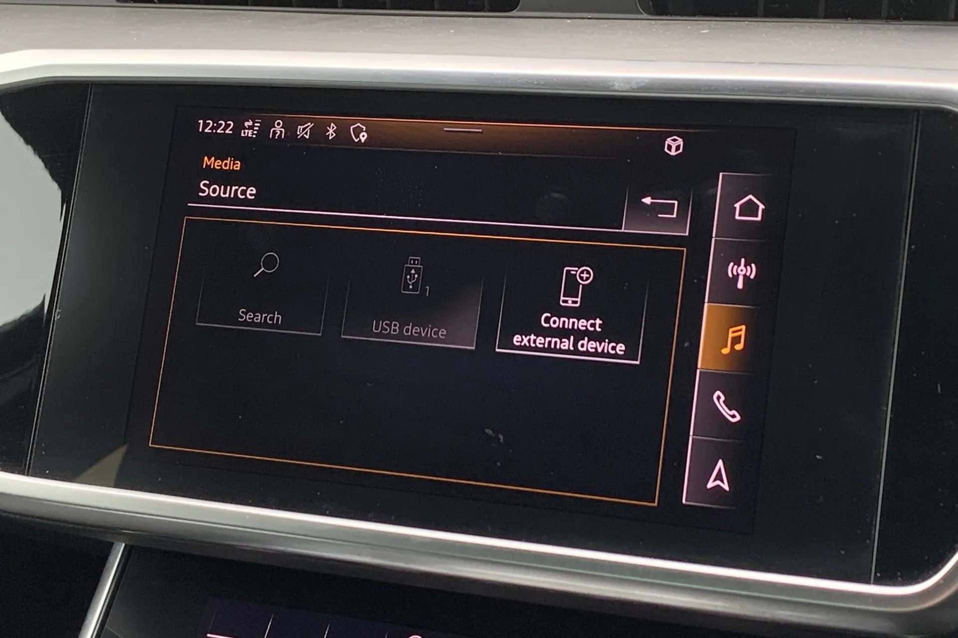 2021 AUDI A6 2021 AUDI A6