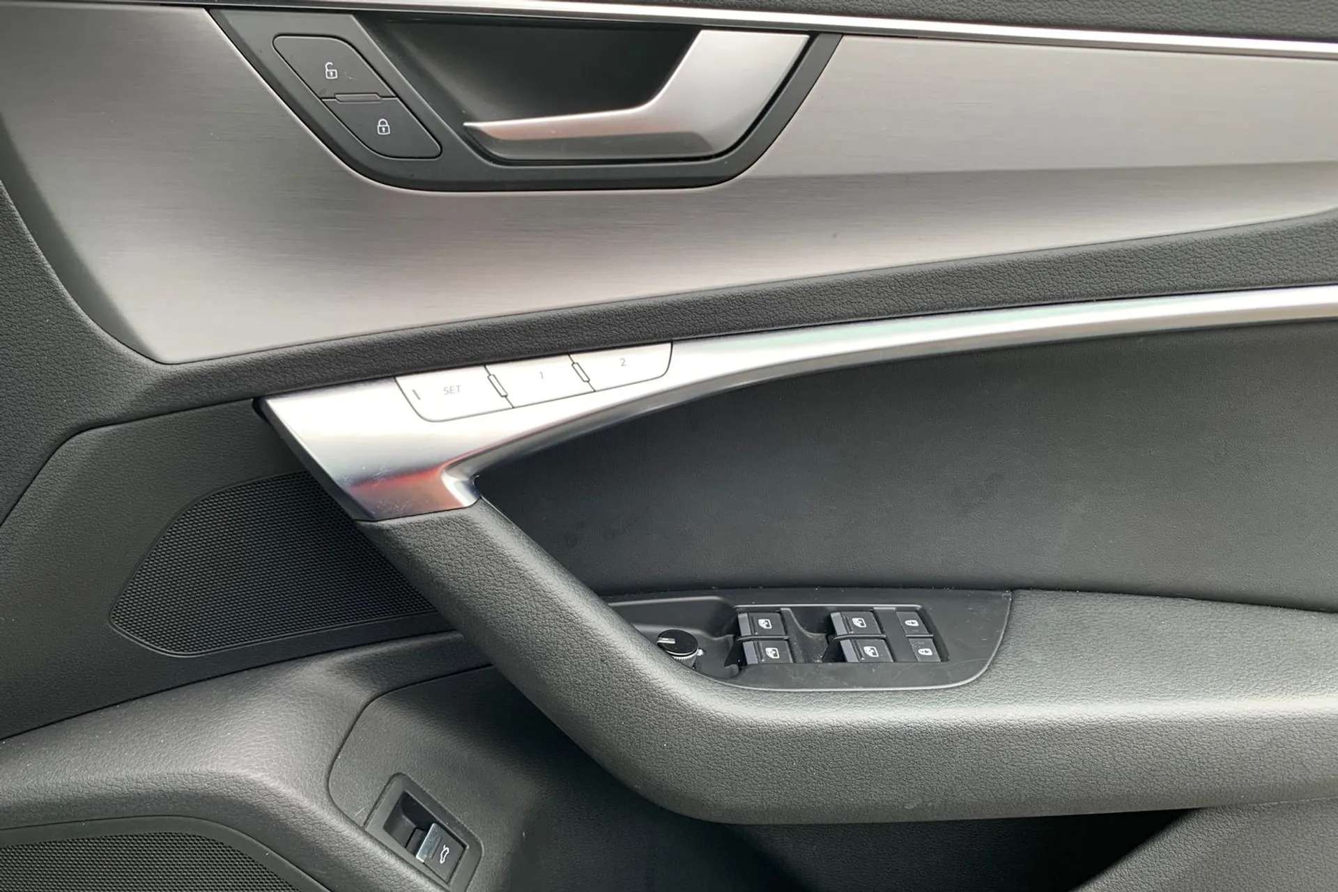 2021 AUDI A6 2021 AUDI A6