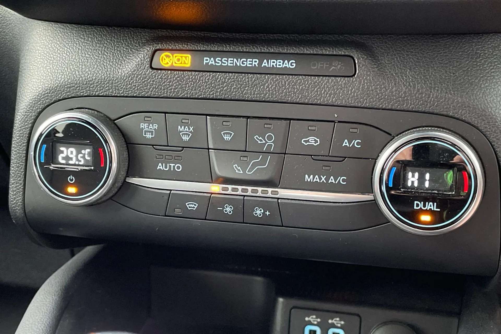 2022 FORD KUGA 2022 FORD KUGA