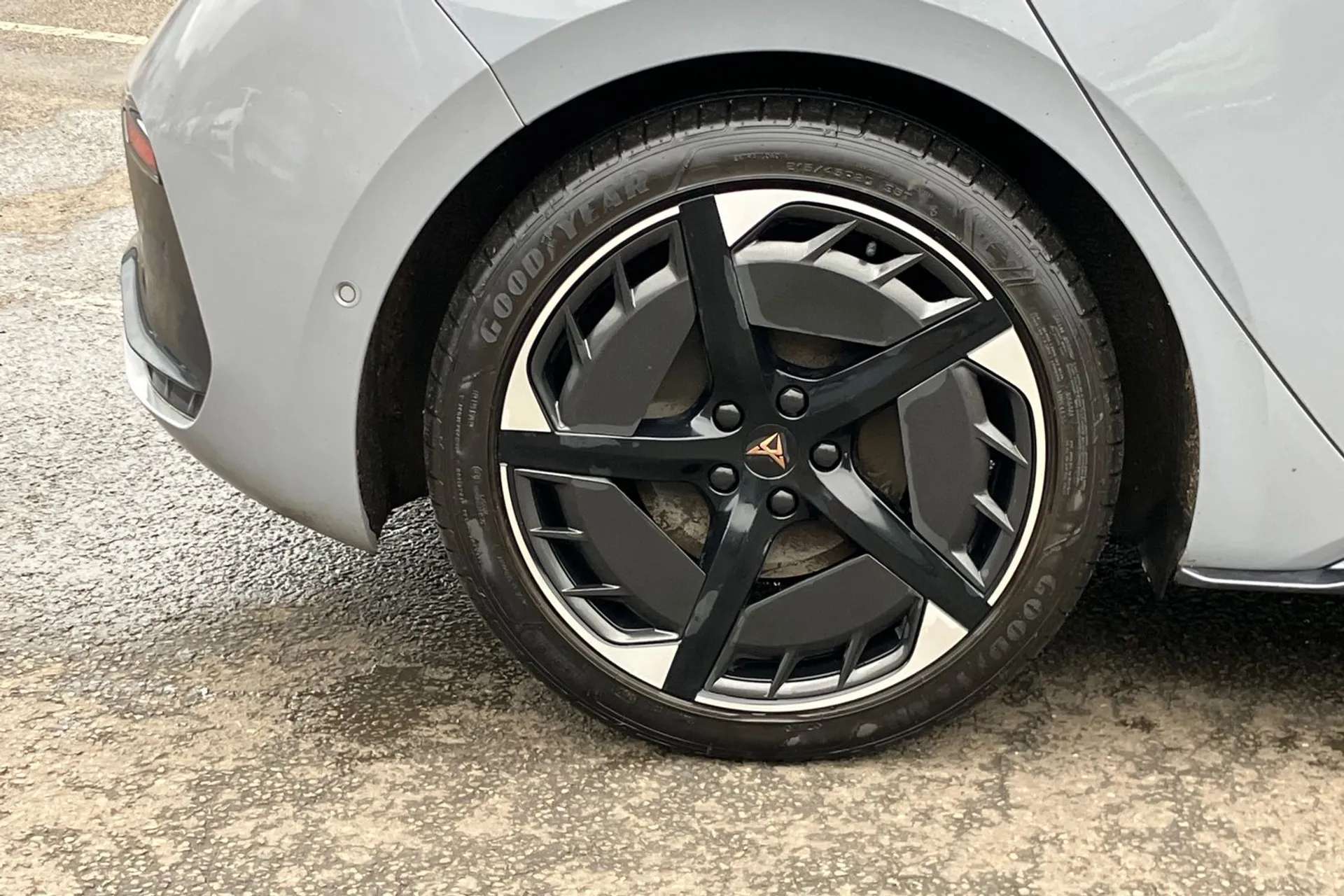 2022 CUPRA BORN 2022 CUPRA BORN