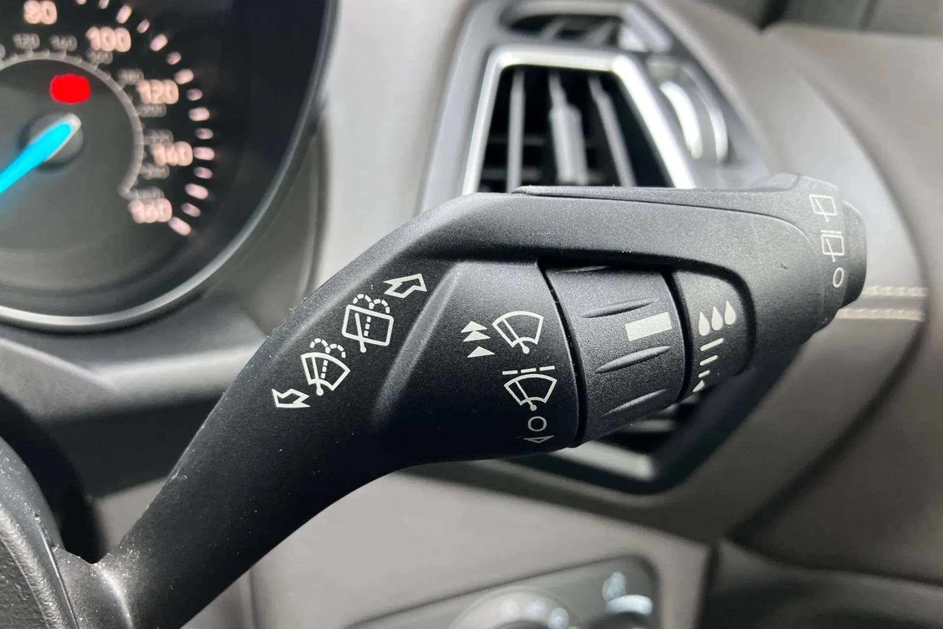 2019 FORD KUGA VIGNALE 2019 FORD KUGA VIGNALE