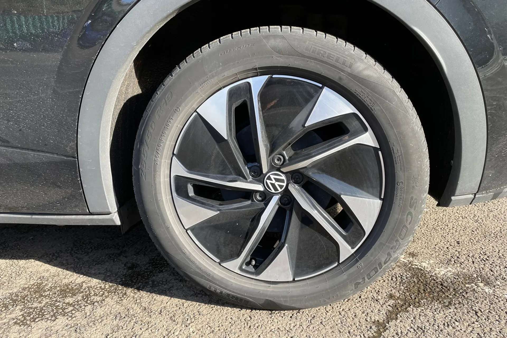 2023 VOLKSWAGEN ID.5 2023 VOLKSWAGEN ID.5