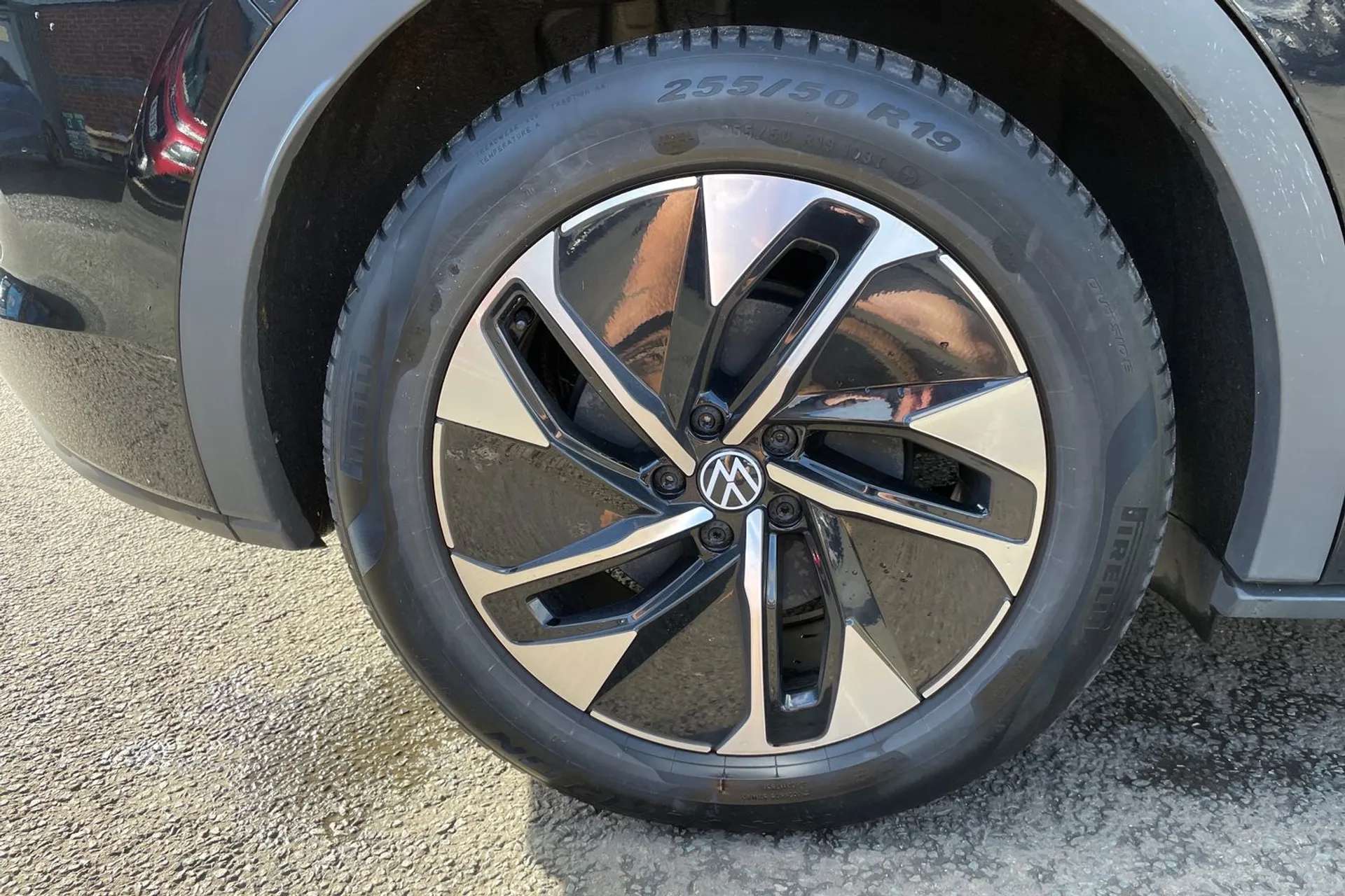 2023 VOLKSWAGEN ID.5 2023 VOLKSWAGEN ID.5