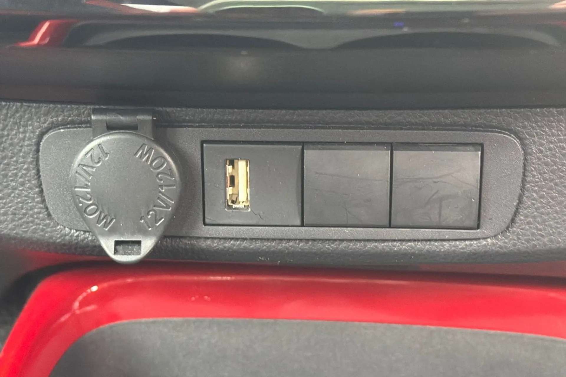 2023 TOYOTA AYGO X 2023 TOYOTA AYGO X