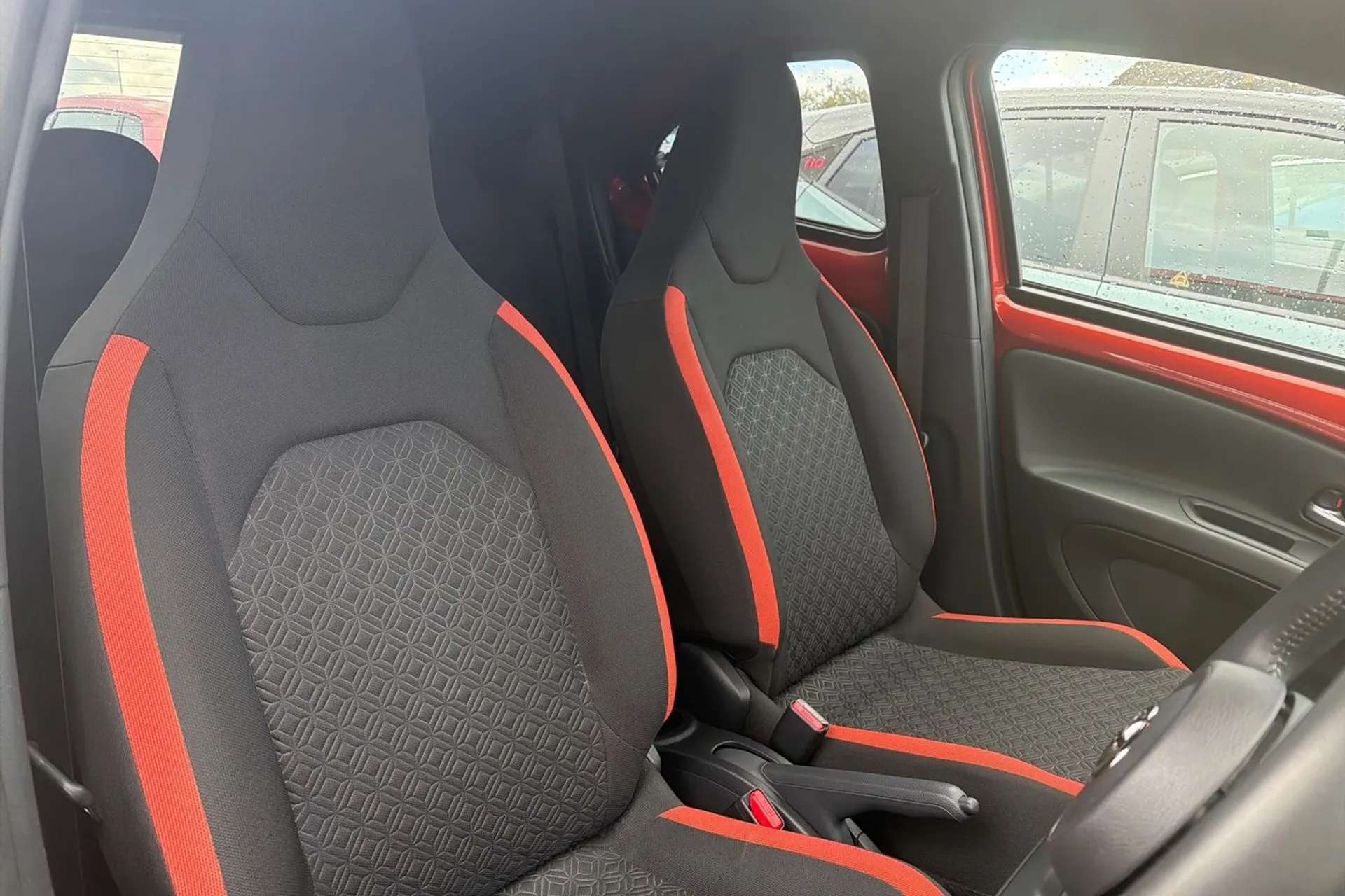 2023 TOYOTA AYGO X 2023 TOYOTA AYGO X