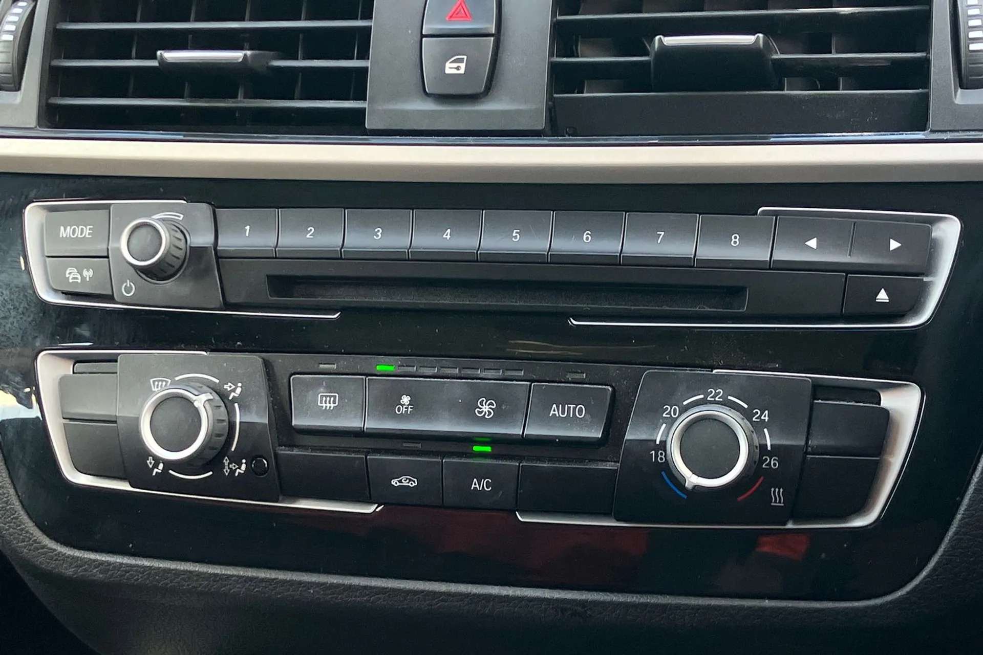 2019 BMW 1 SERIES 2019 BMW 1 SERIES
