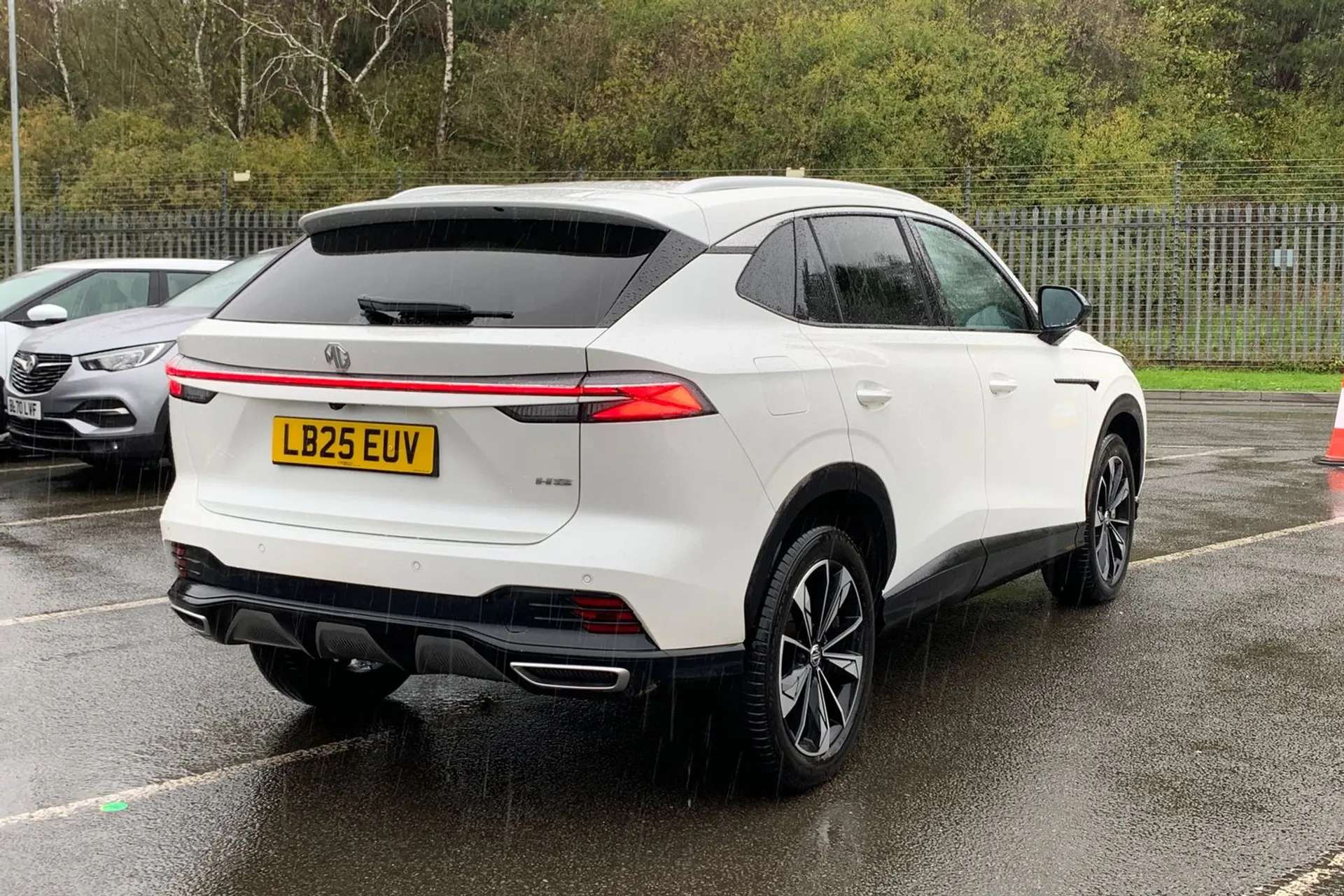 2025 MG MOTOR UK HS 2025 MG MOTOR UK HS