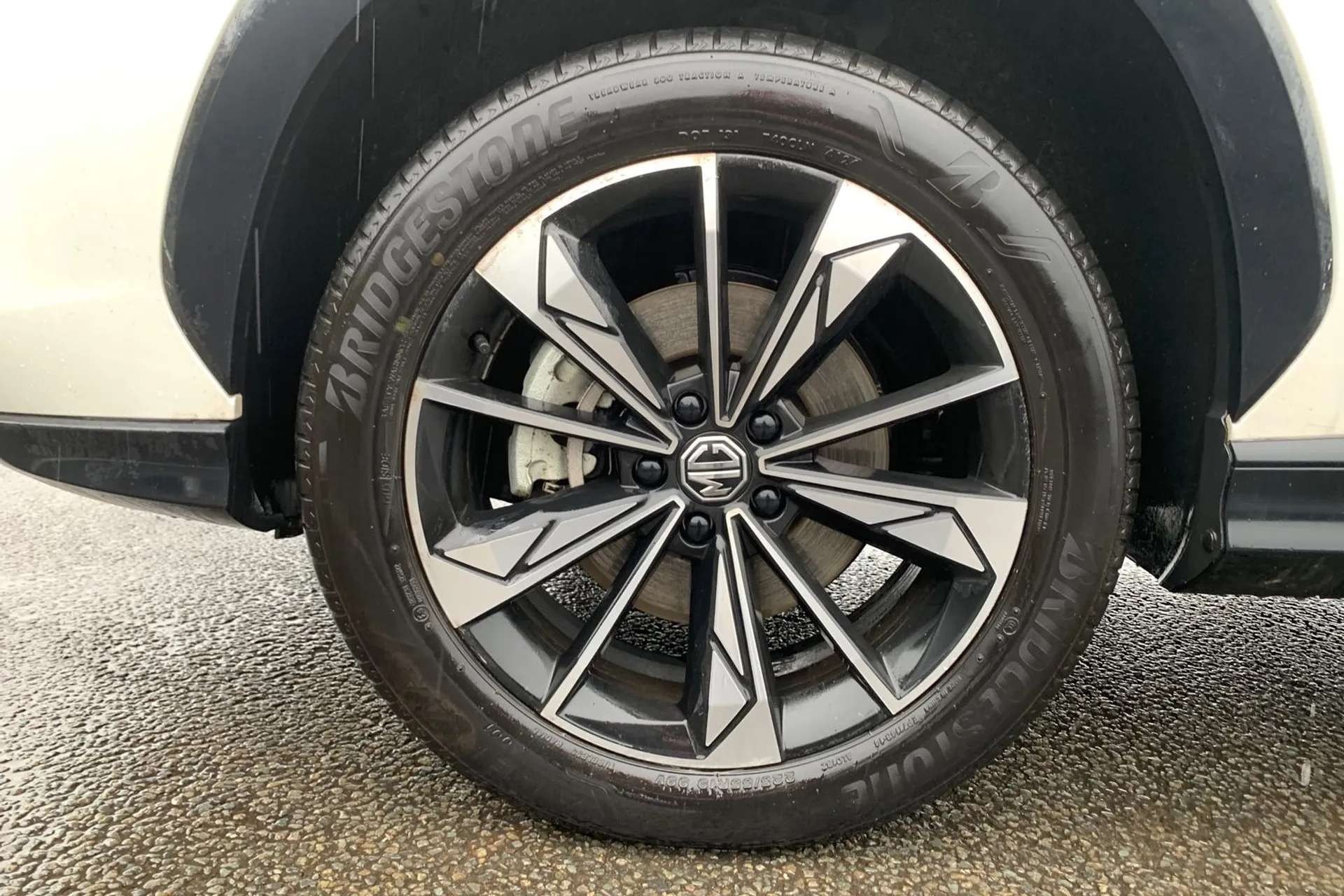2025 MG MOTOR UK HS 2025 MG MOTOR UK HS