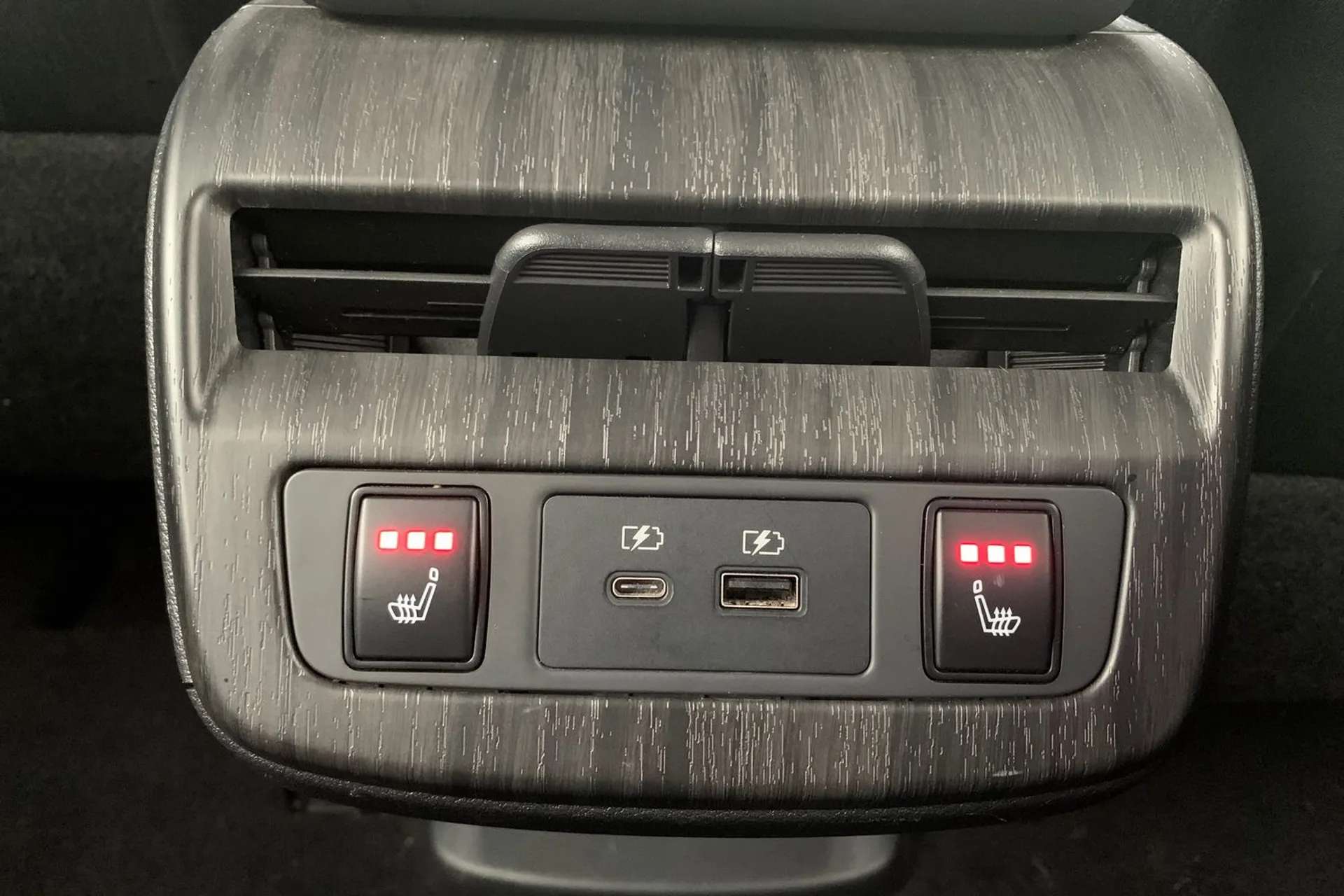 2024 NISSAN ARIYA 2024 NISSAN ARIYA